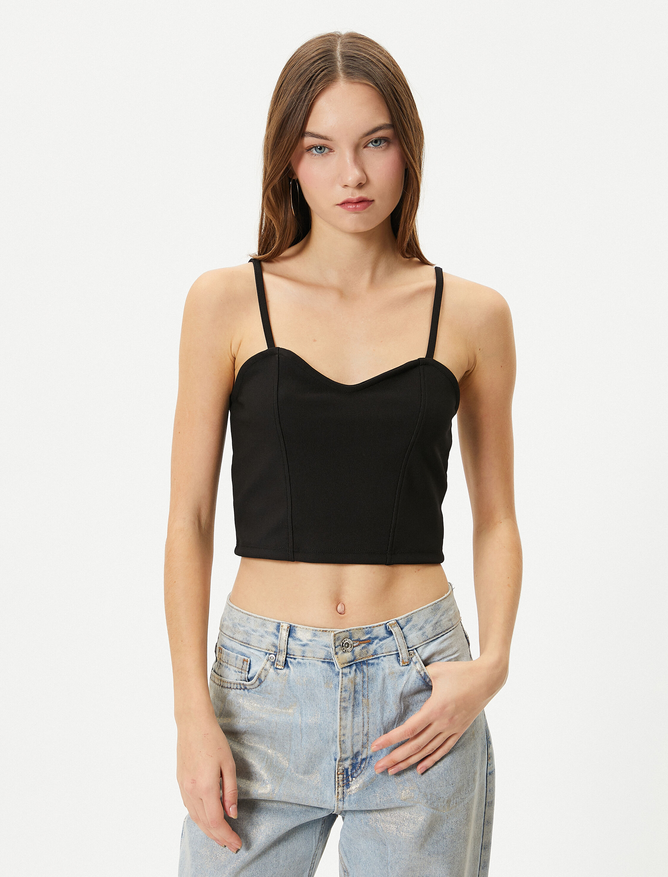   İnce Askılı Crop Büstiyer Kalp Yaka Slim Fit Ribanalı