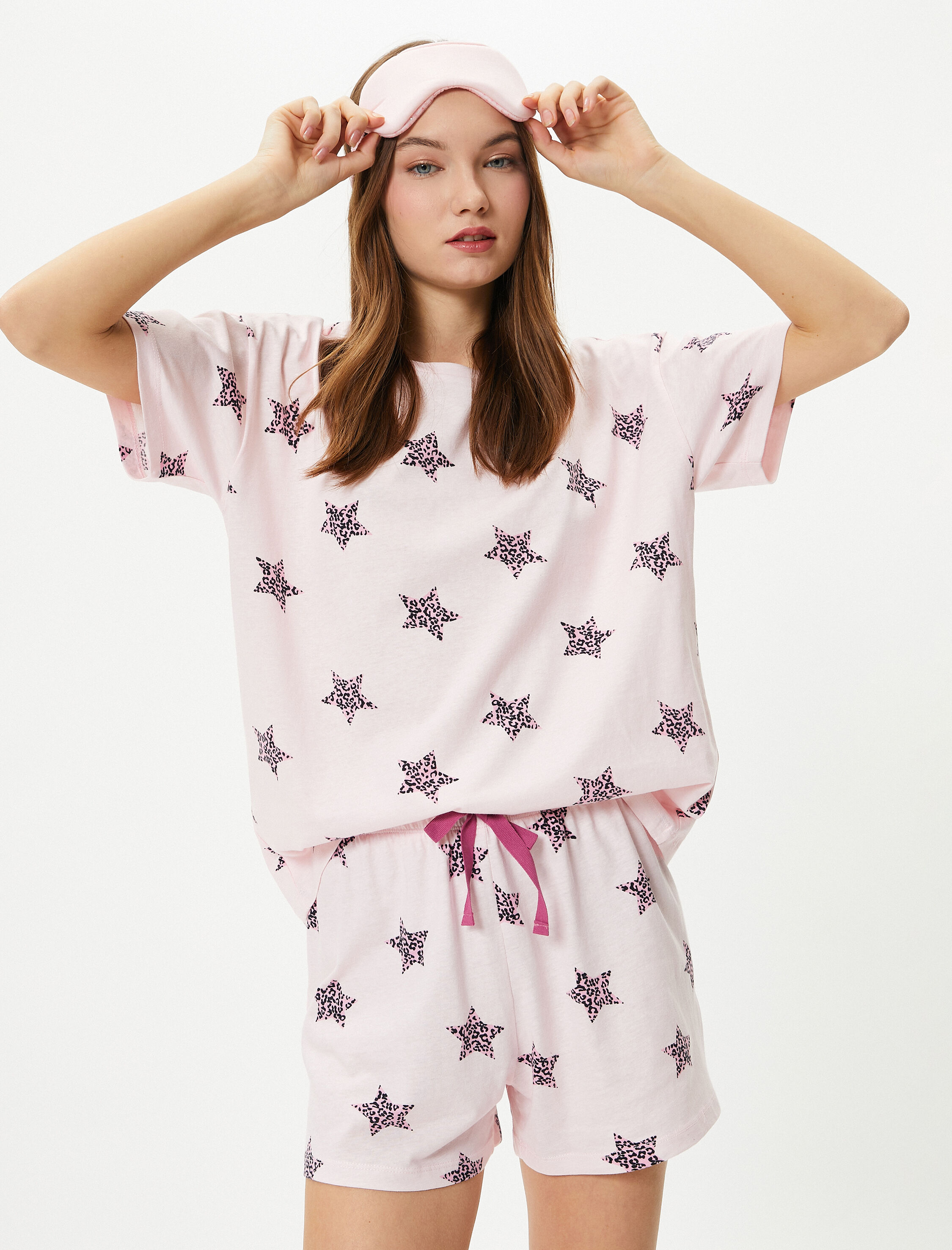   Şortlu Pijama Takımı Kısa Kollu Bisiklet Yaka Baskılı