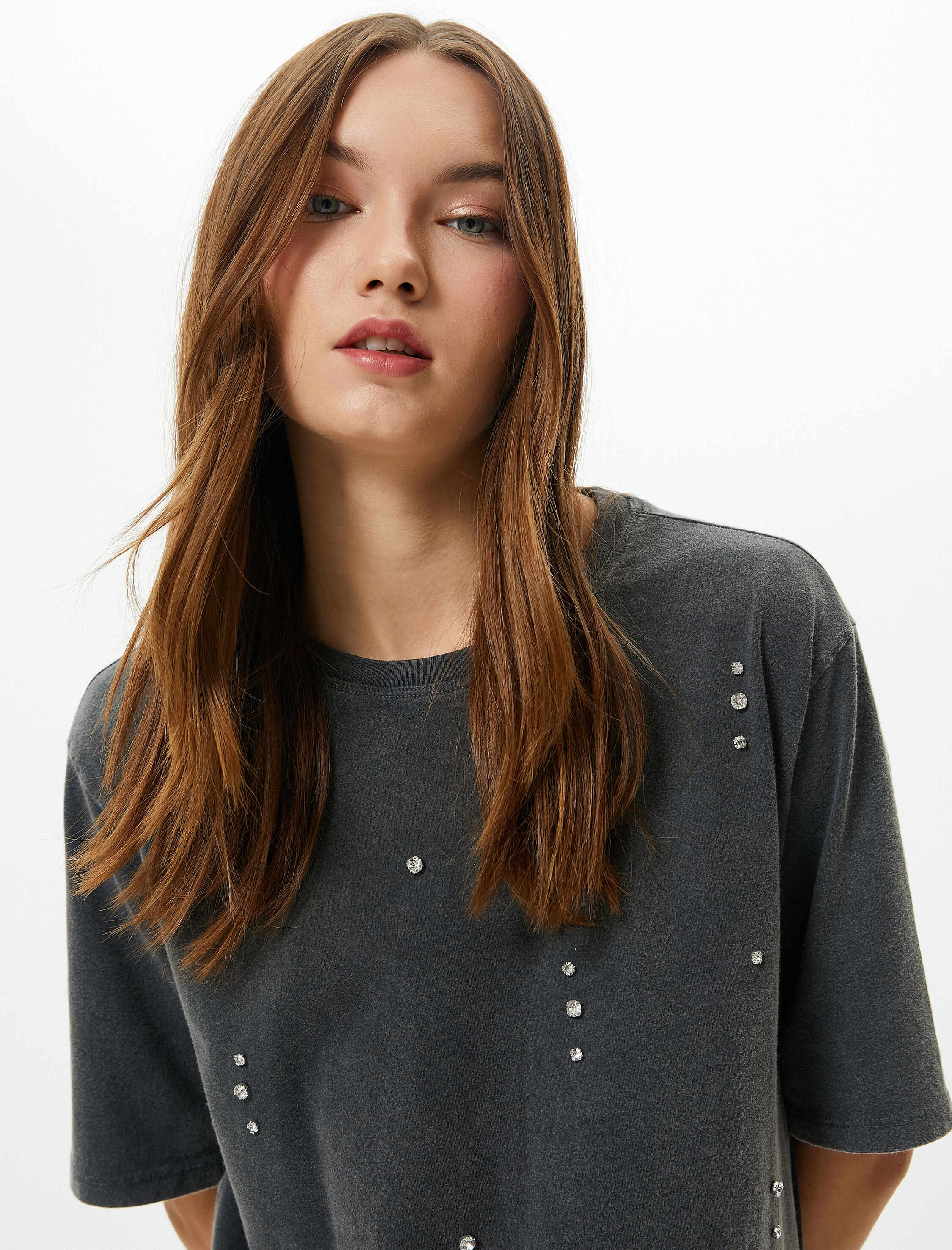   Taşlı Tişört Soluk Efektli Kısa Kollu Bisiklet Yaka Pamuklu