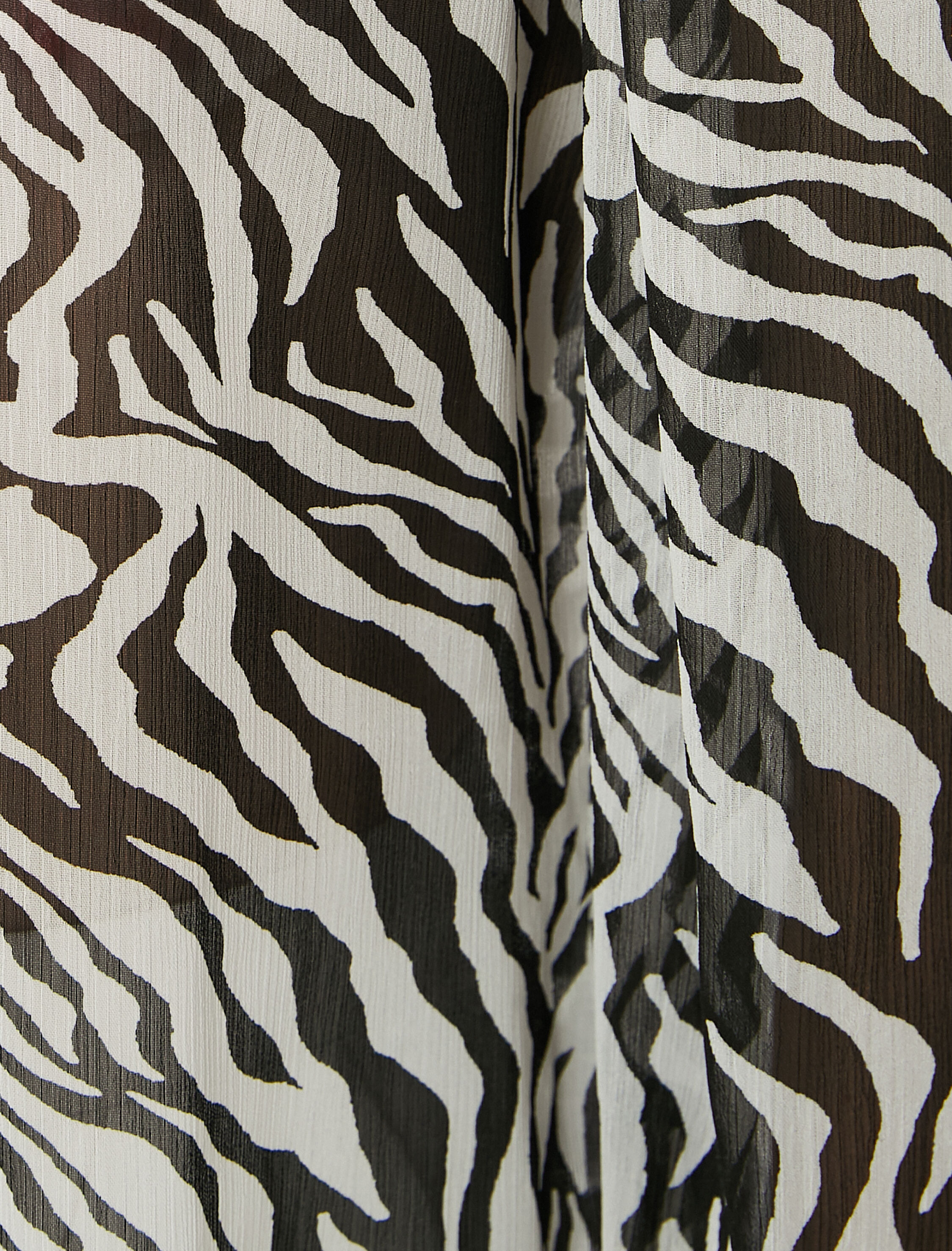   Şifon Bluz Leopar Desenli Dik Yaka Balon Kollu