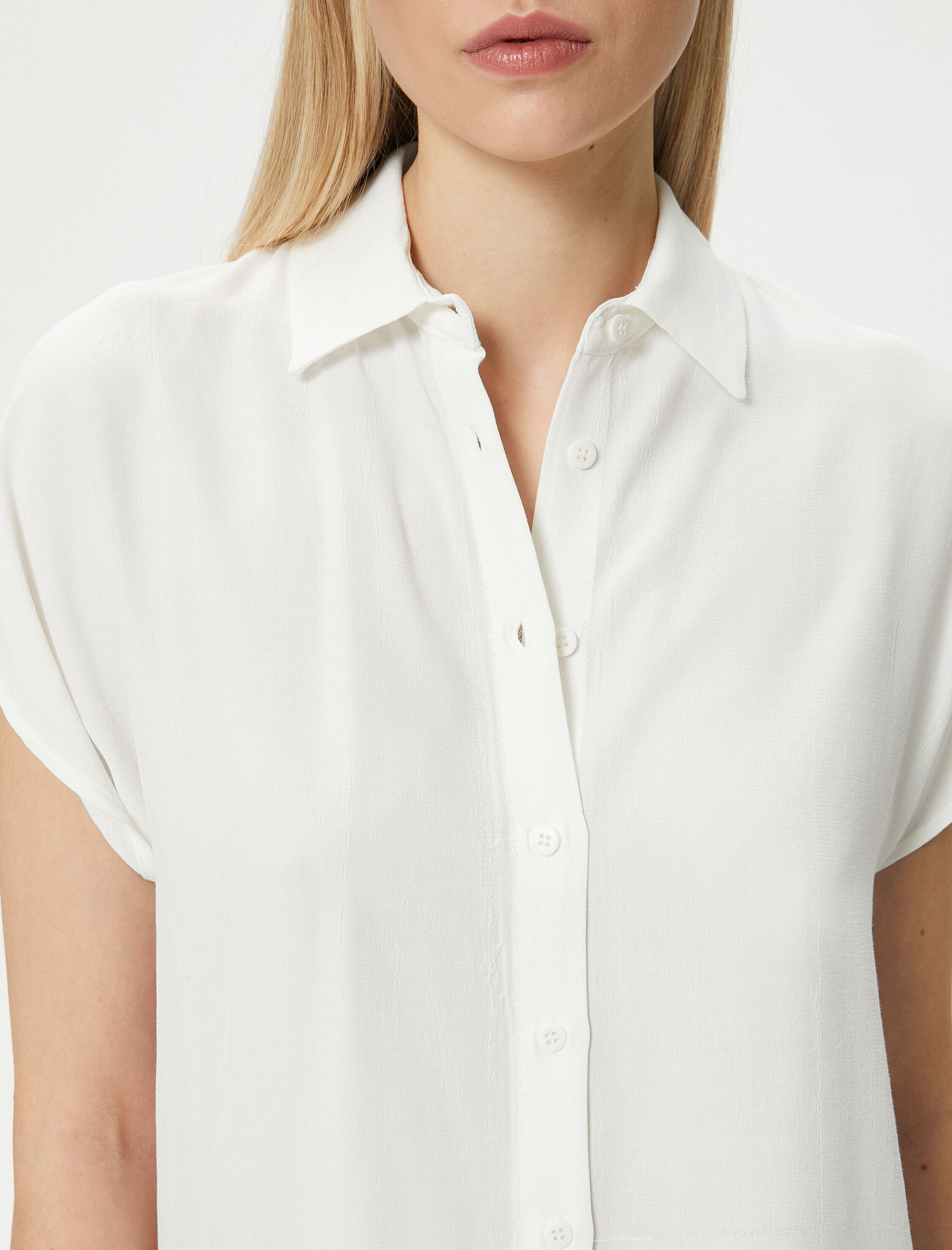   Kısa Kollu Gömlek Düğmeli Regular Fit