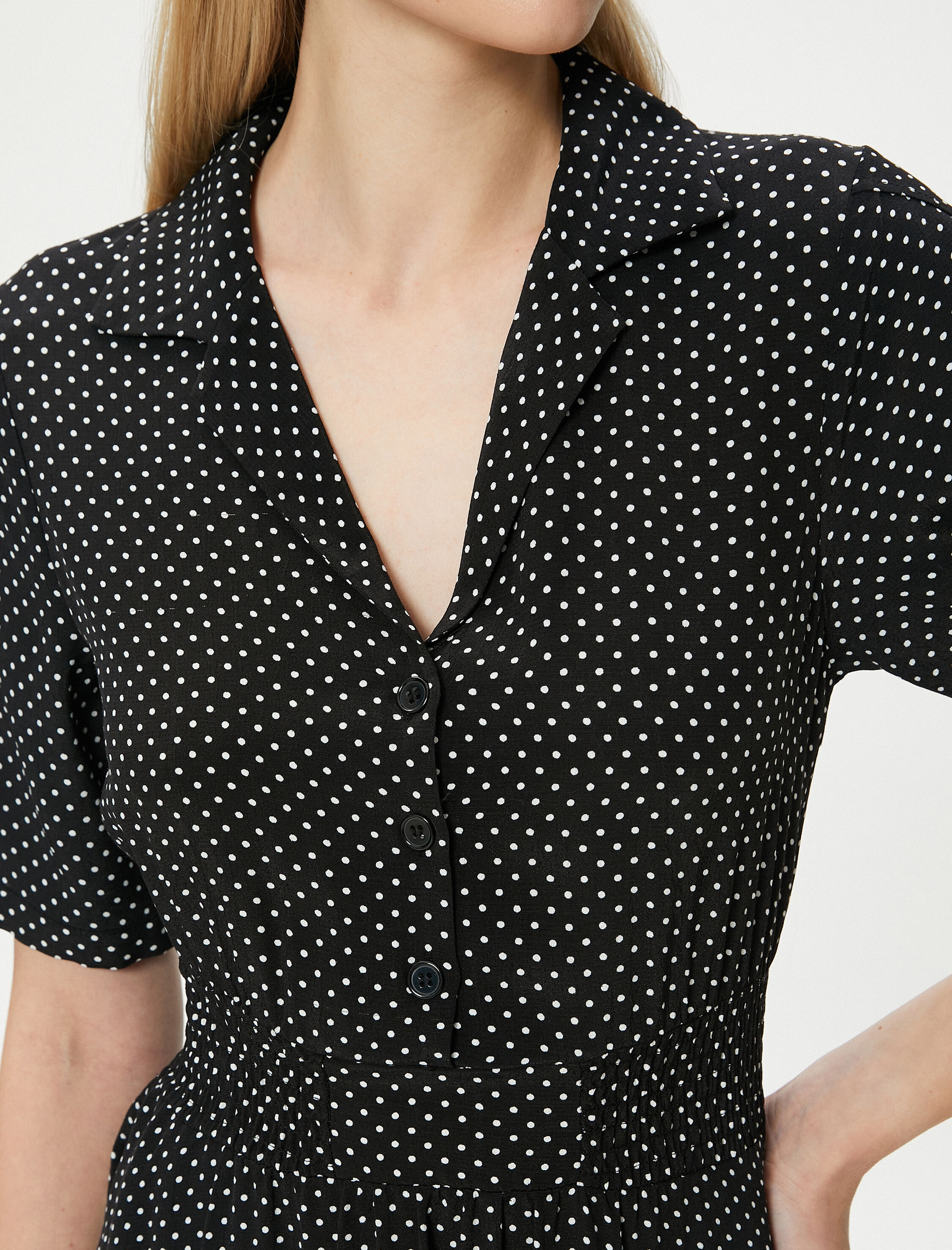   Midi Boy Gömlek Elbise Viskon Puantiyeli Düğmeli Balon Kollu