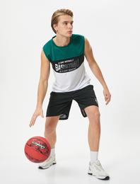 Oversize Basketbol Atleti Kolsuz Bisiklet Yaka Baskılı