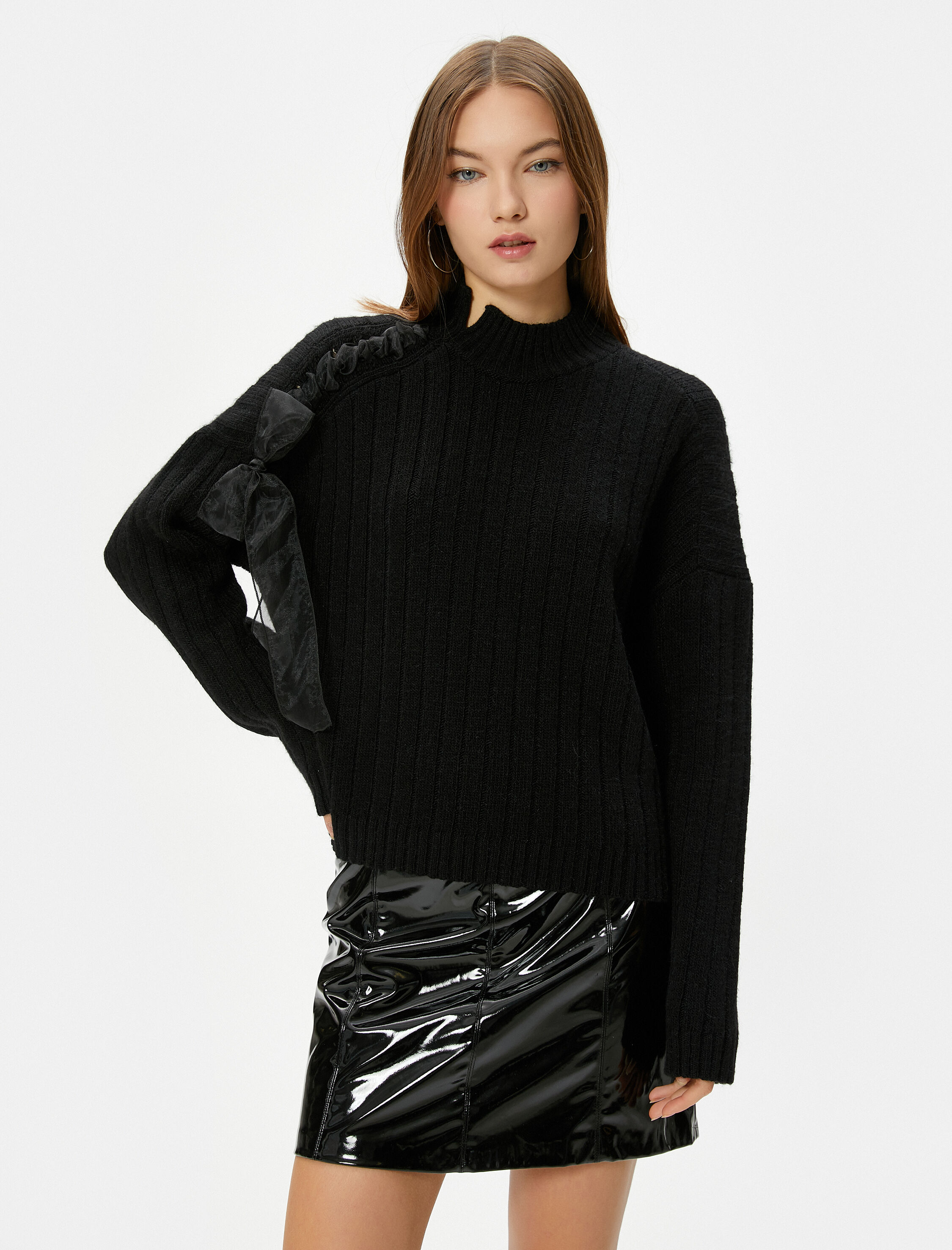   Triko Kazak Tül Detaylı Dik Yaka Uzun Kollu