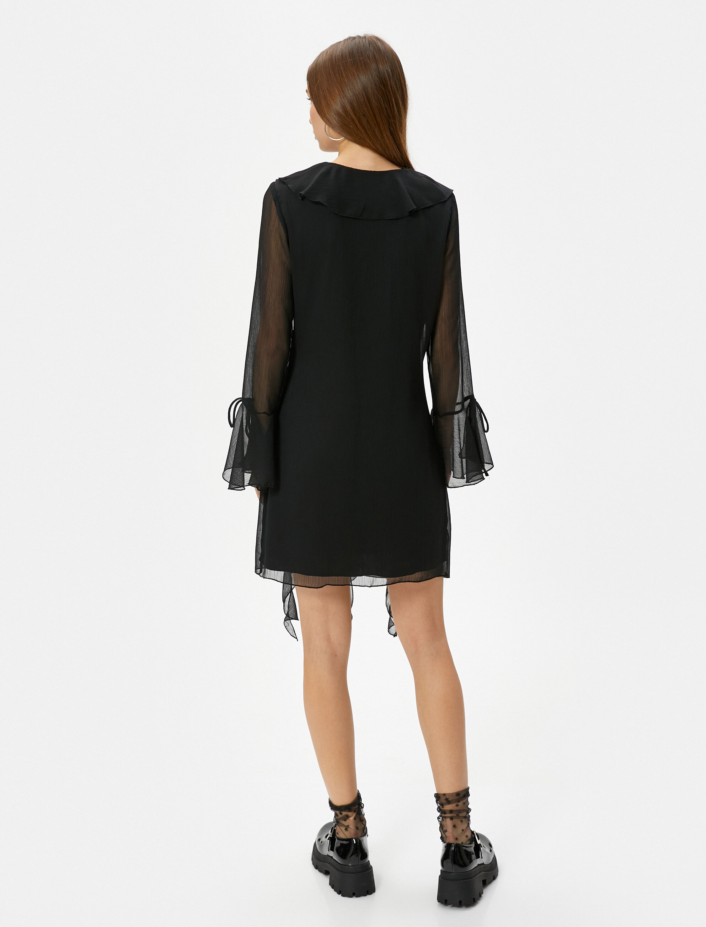   Mini Tül Elbise Fırfırlı Uzun Kollu Dökümlü Katmanlı V Yaka Astarlı