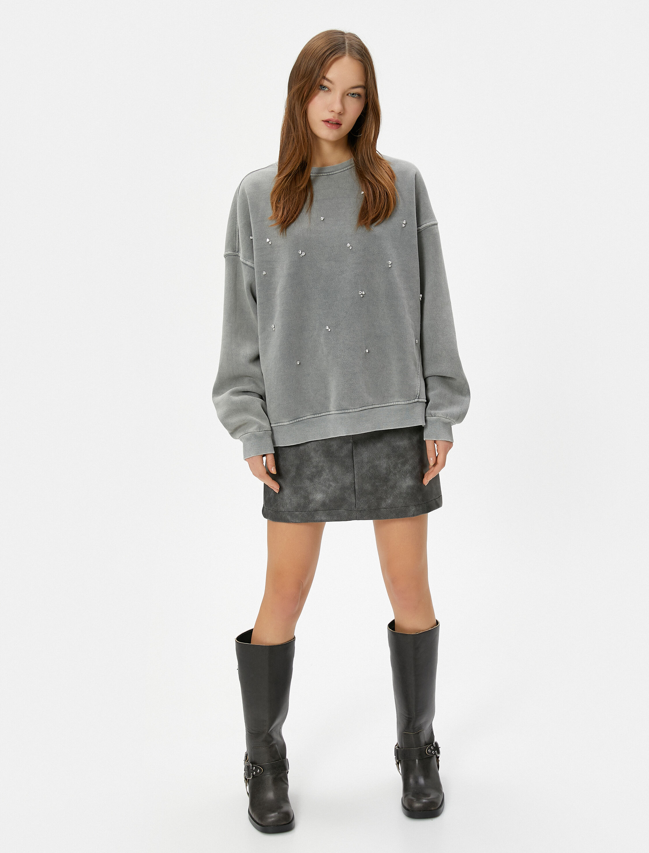   Oversize Taşlı Sweatshirt Metalik Soluk Efektli Bisiklet Yaka