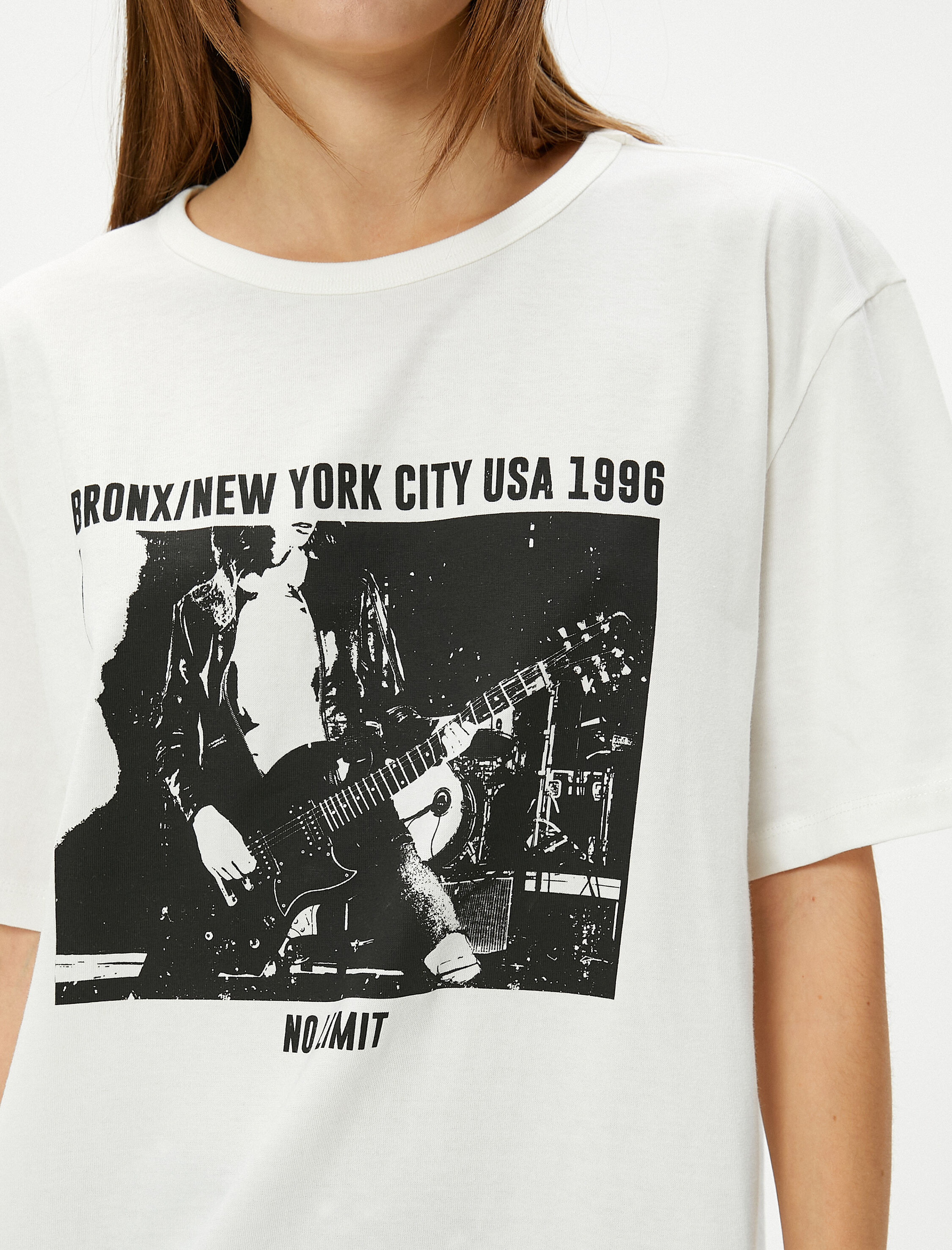   Baskılı Tişört Müzik Temalı Rahat Kalıp Pamuklu Kısa Kollu Bisiklet Yaka