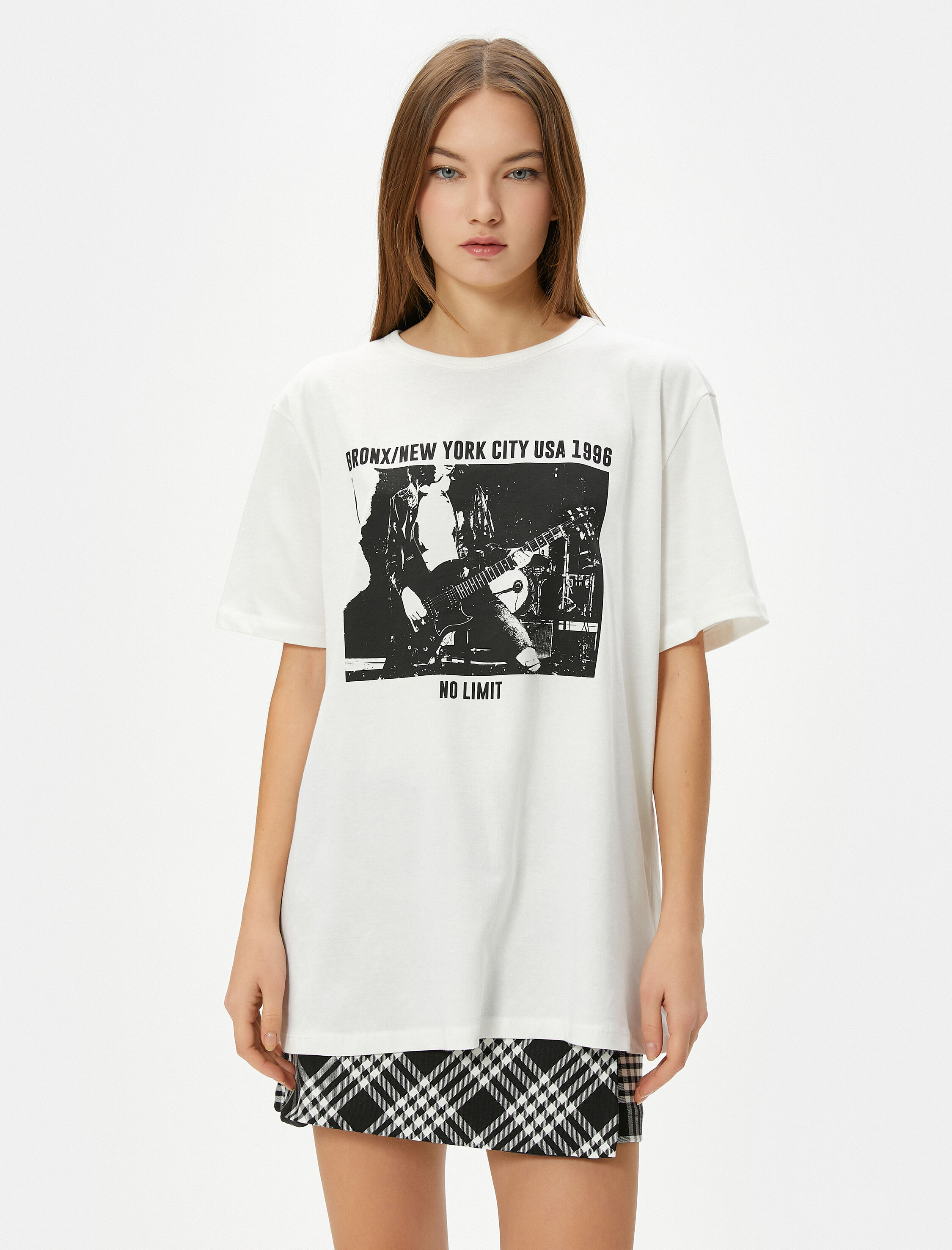   Baskılı Tişört Müzik Temalı Rahat Kalıp Pamuklu Kısa Kollu Bisiklet Yaka