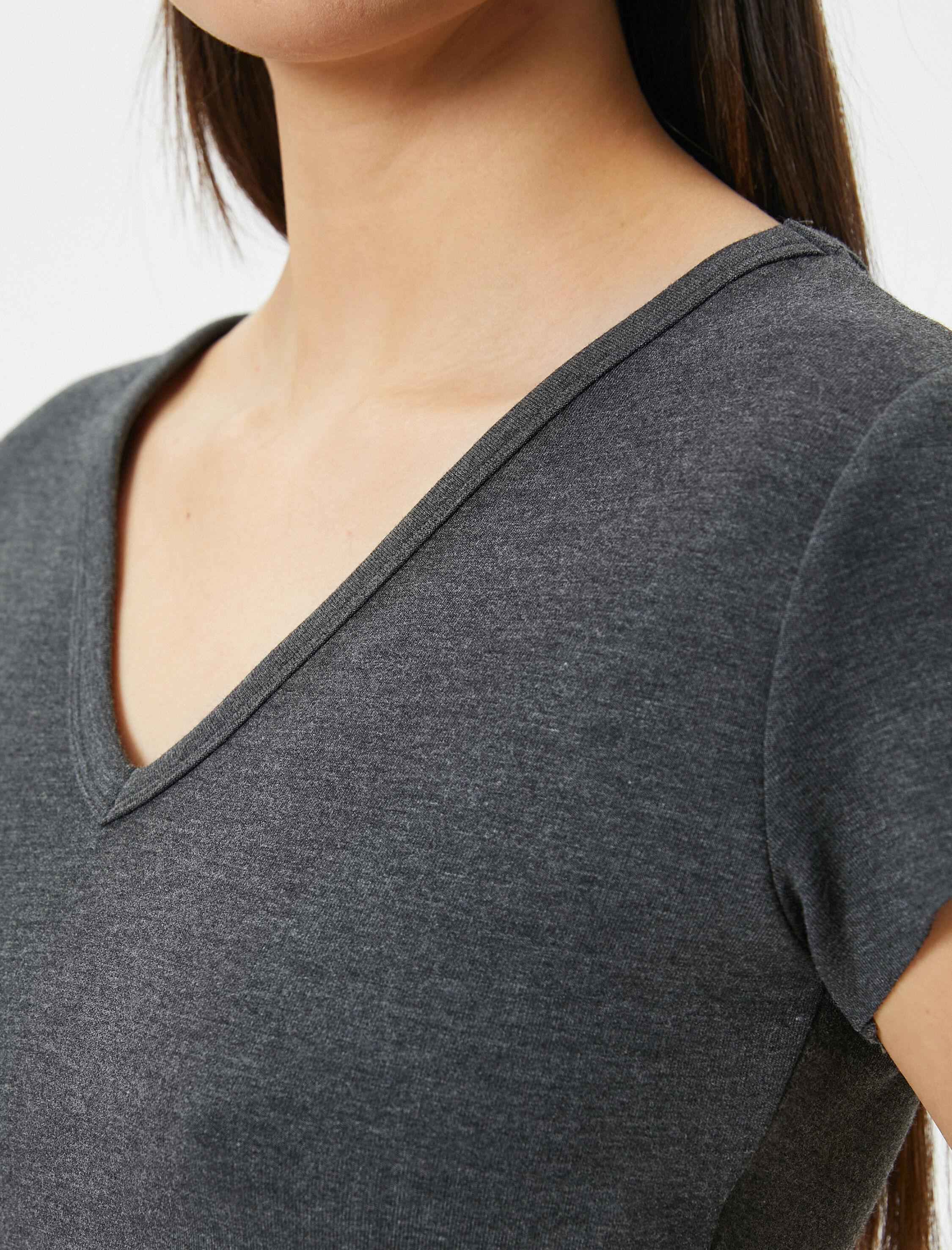   Crop Tişört Kısa Kollu V Yaka