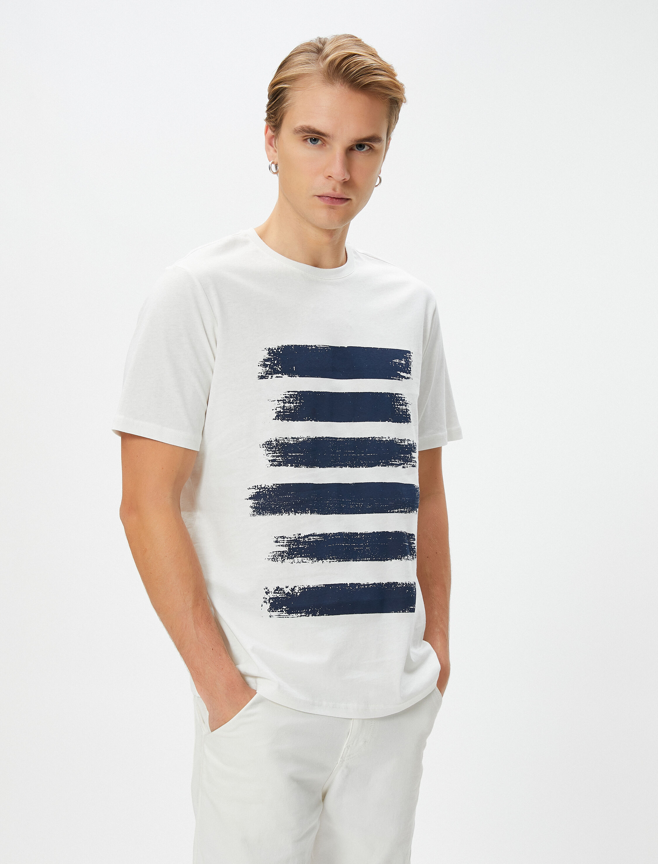   Soyut Baskılı Tişört Bisiklet Yaka Kısa Kollu Pamuklu