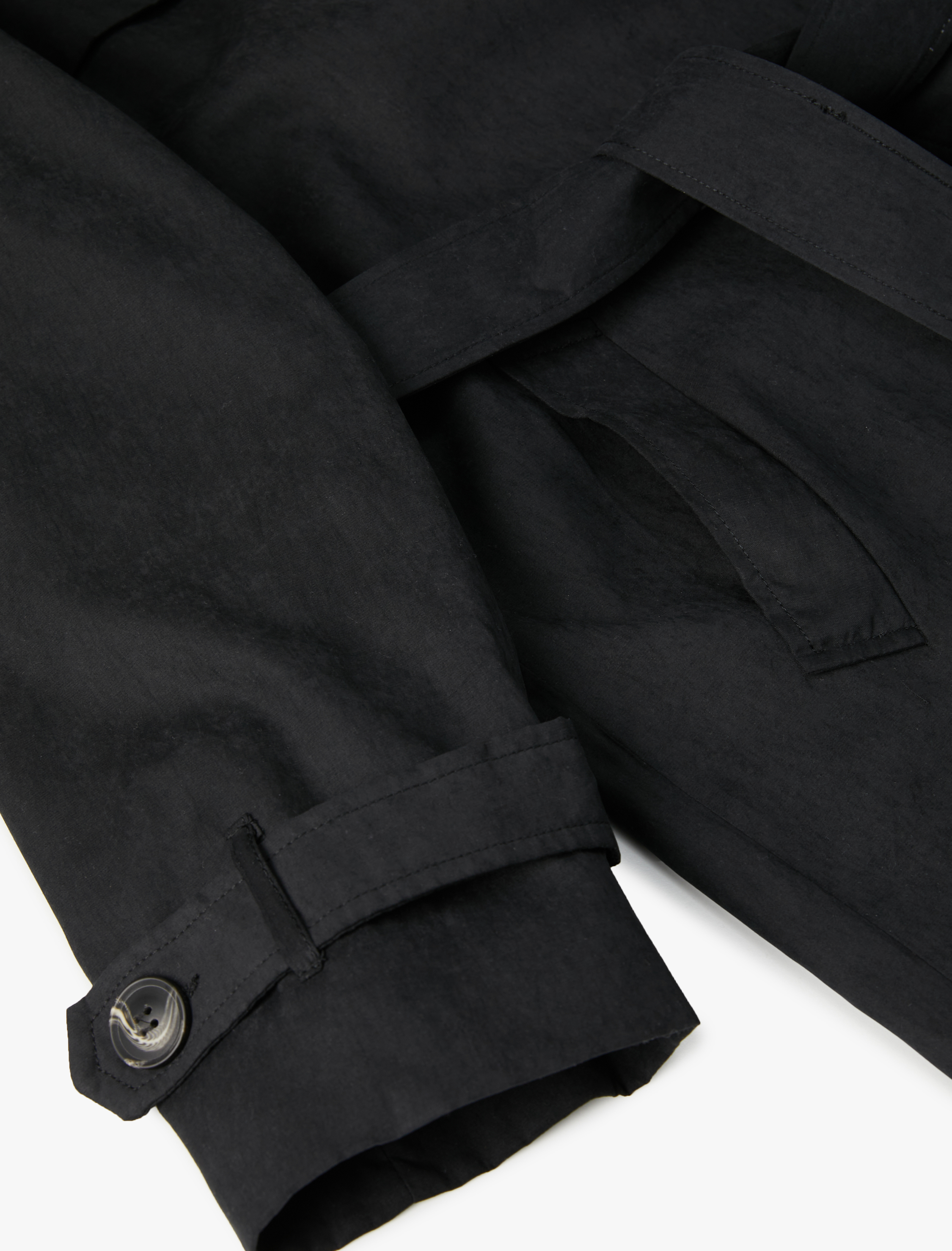   Uzun Trençkot Kruvaze Düğmeli Kemerli