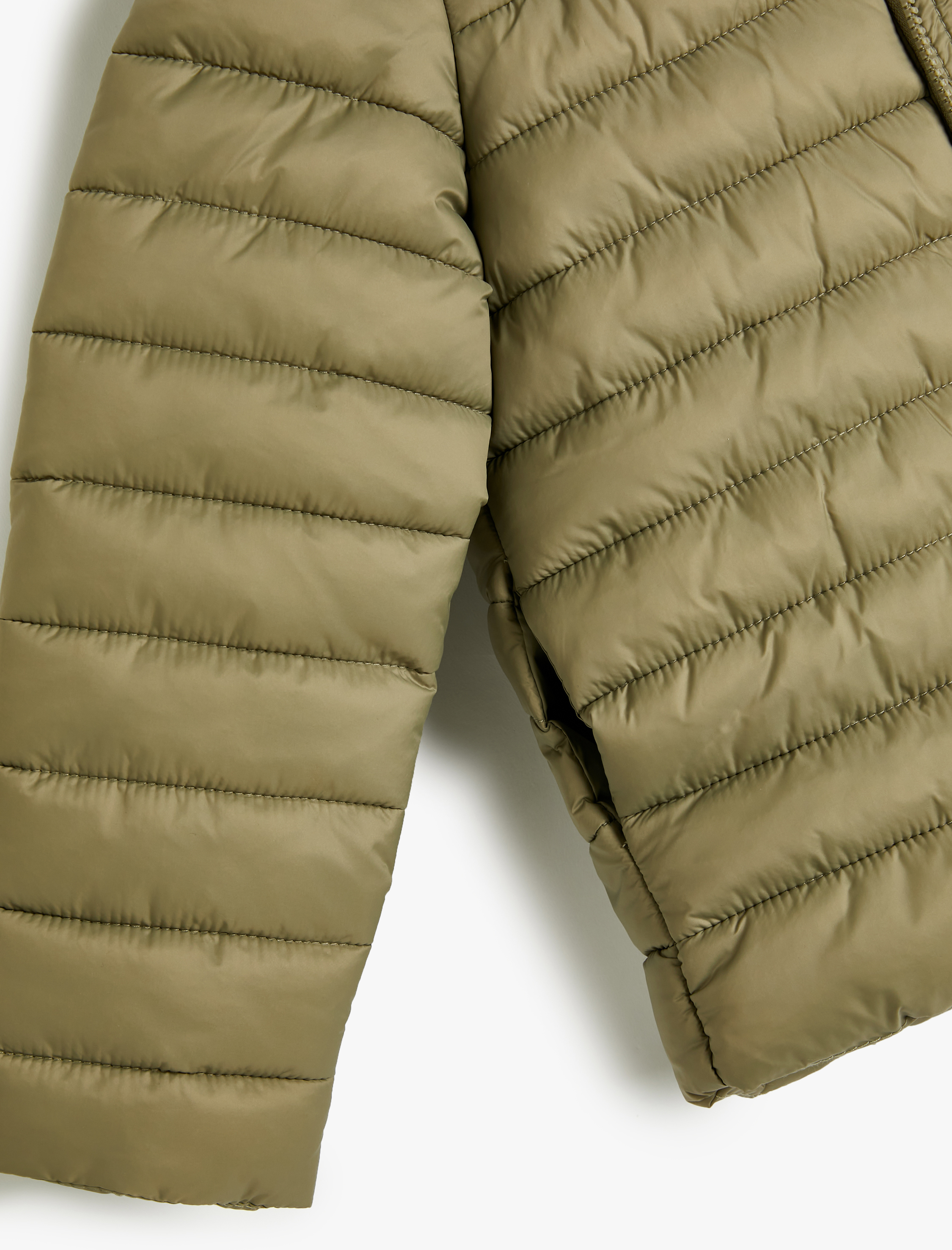  Erkek Çocuk Mevsimlik Mont Kapşonlu Cepli