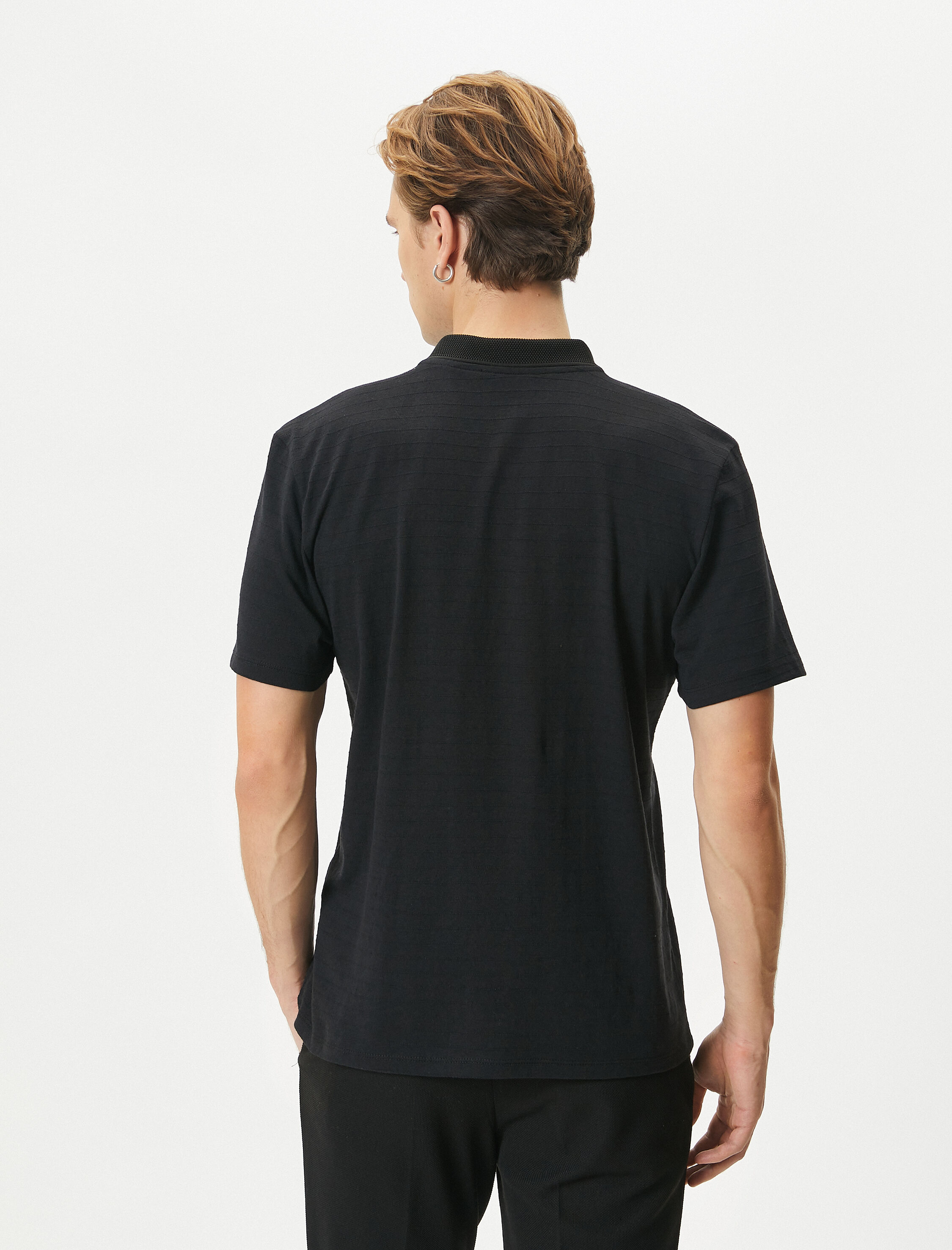   Polo Yaka Tişört Düğme Detaylı Kısa Kollu