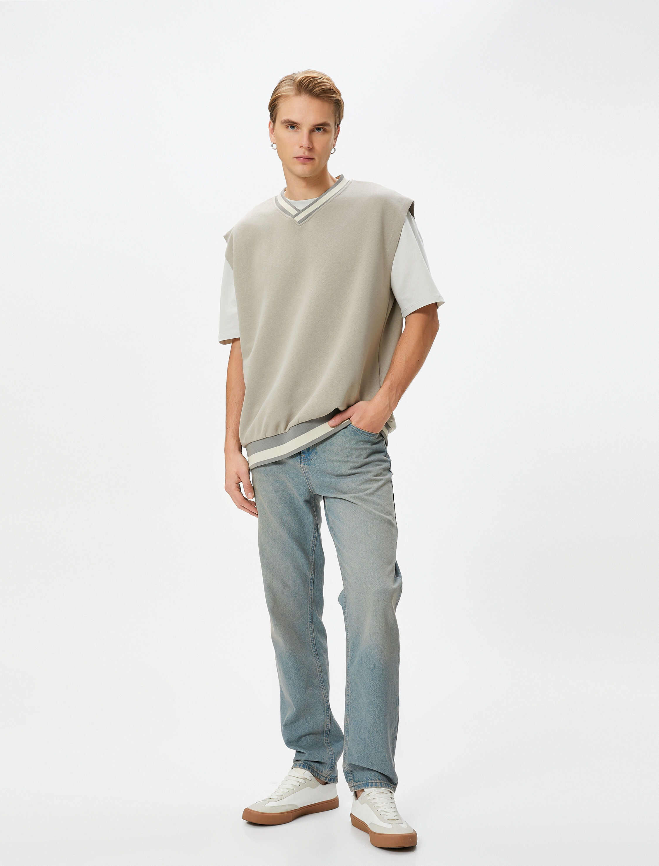 Oversize Sweatshirt V Yaka Kısa Kollu Şardonlu