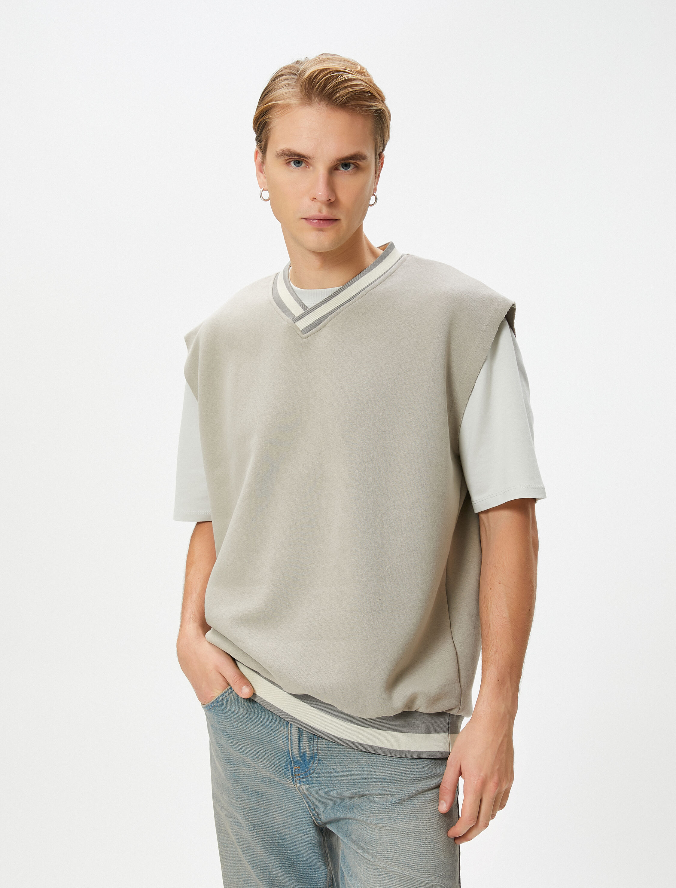 Oversize Sweatshirt V Yaka Kısa Kollu Şardonlu