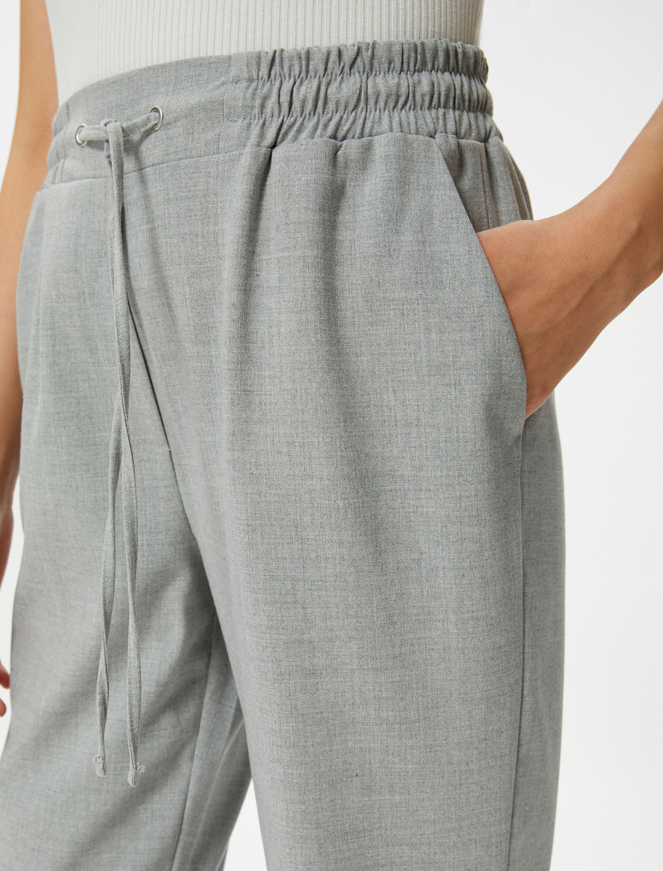   Beli Lastikli Jogger Pantolon Cep Detaylı