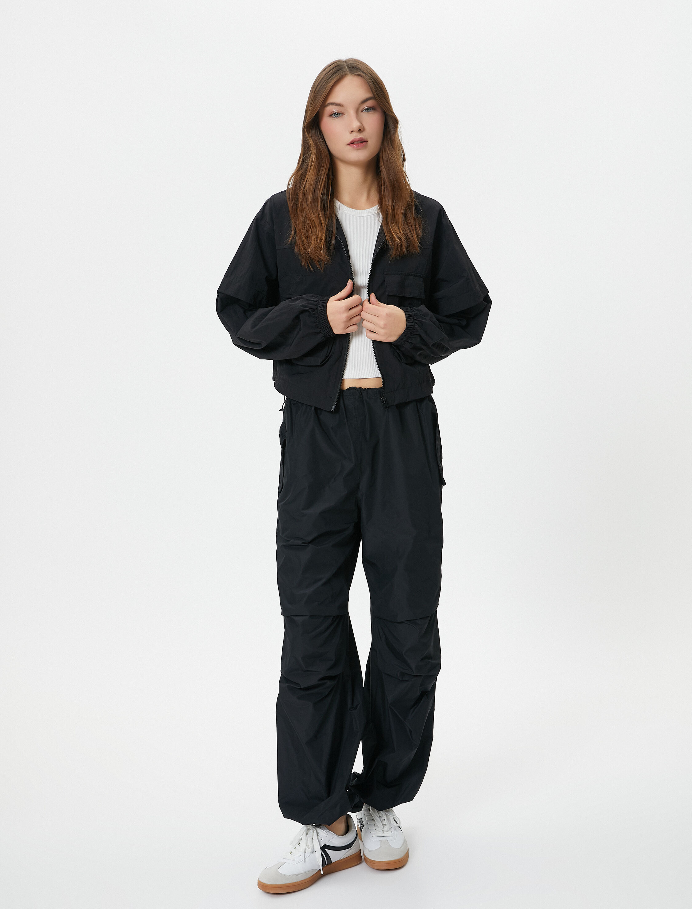   Paraşüt Ceket Fermuarlı Dik Yaka Kapaklı Cepli Uzun Kollu