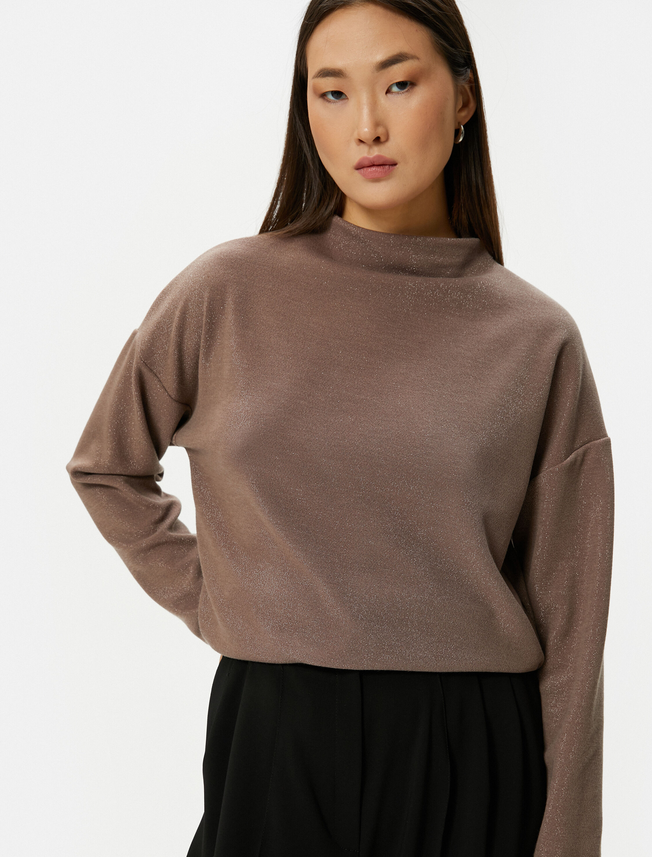   Uzun Kollu Tişört Dik Yaka Simli