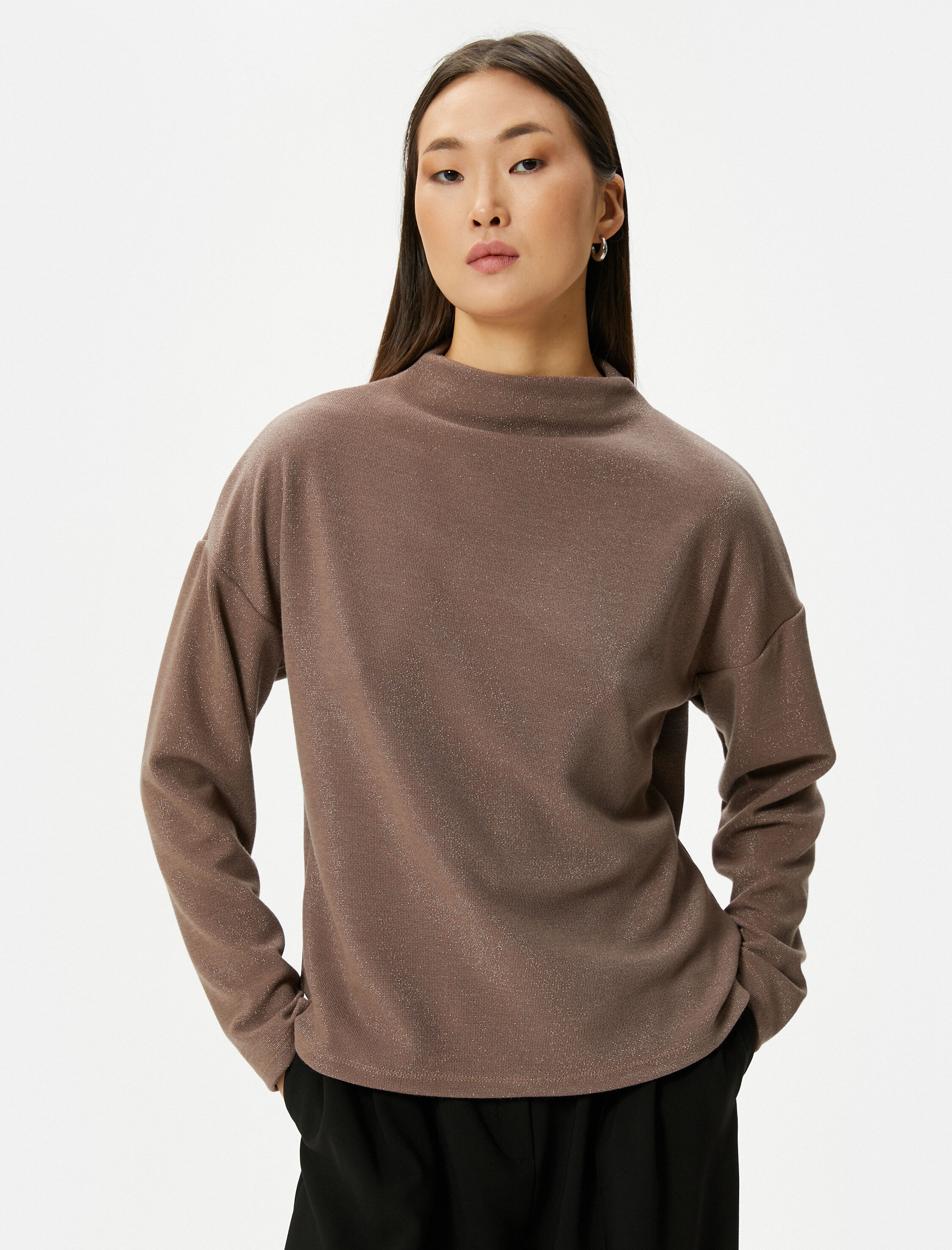   Uzun Kollu Tişört Dik Yaka Simli