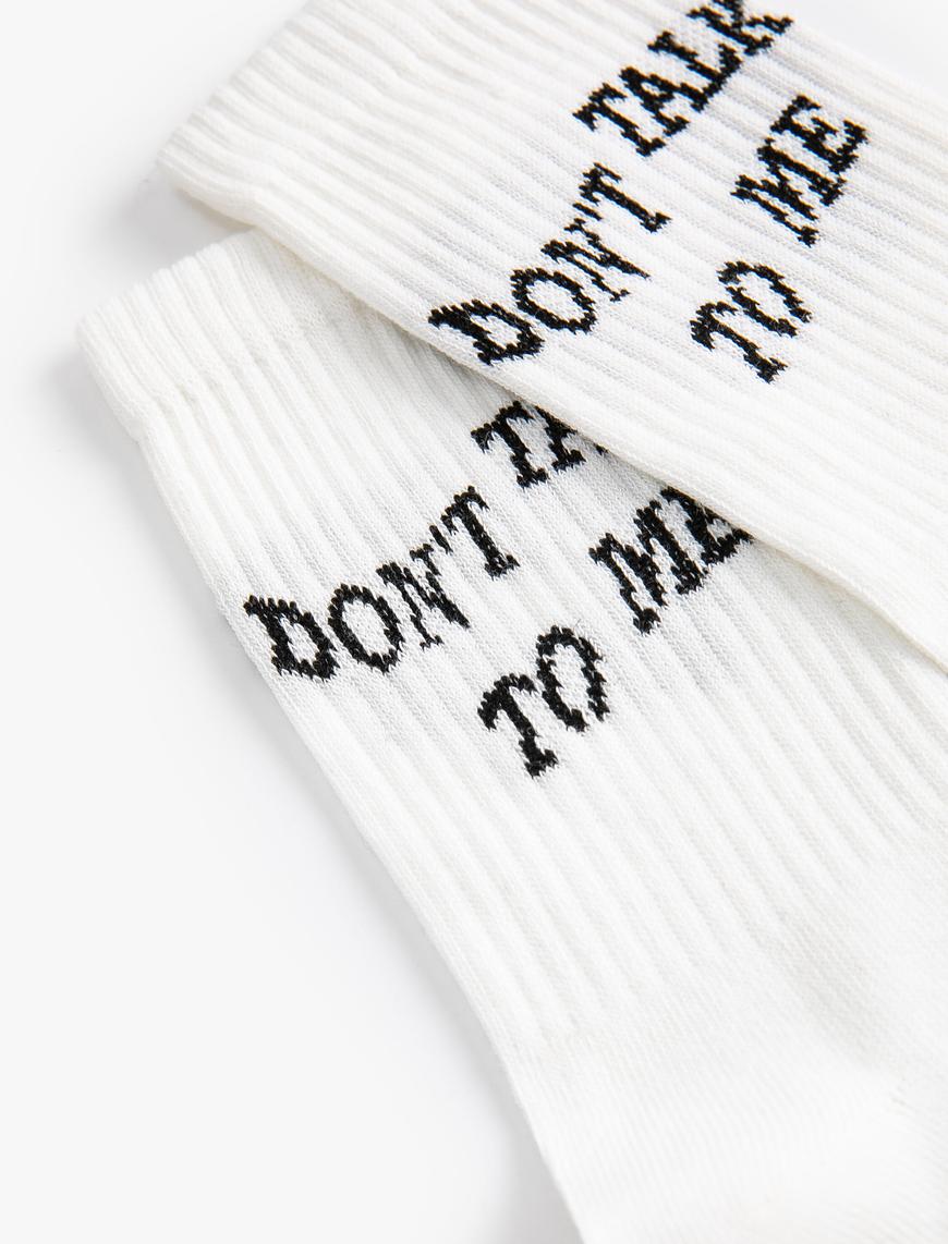  Kadın Soket Çorap Slogan İşlemeli