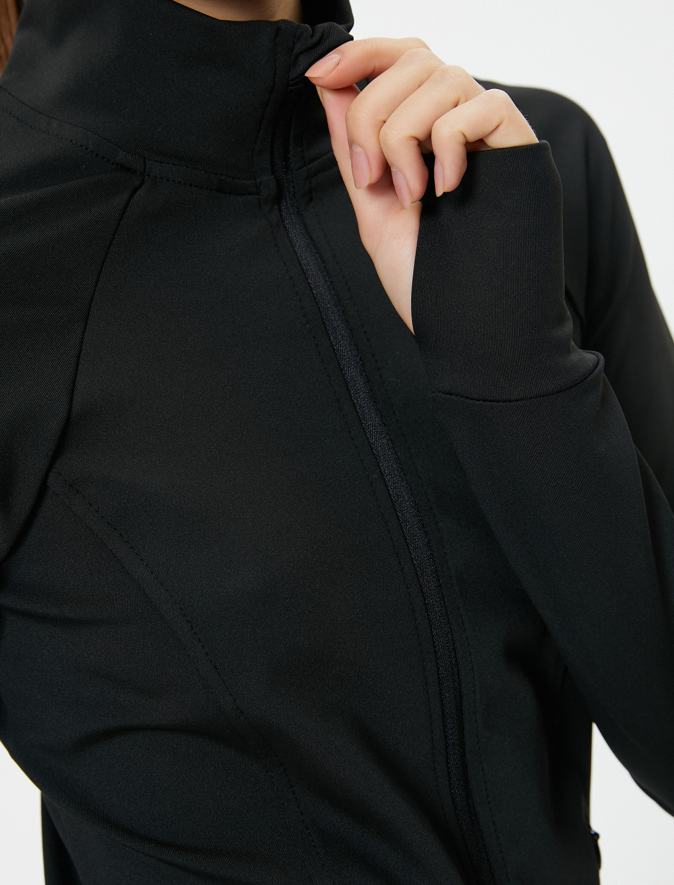   Fermuarlı Spor Sweatshirt Dar Kalıp Dik Yaka Cepli Uzun Kollu