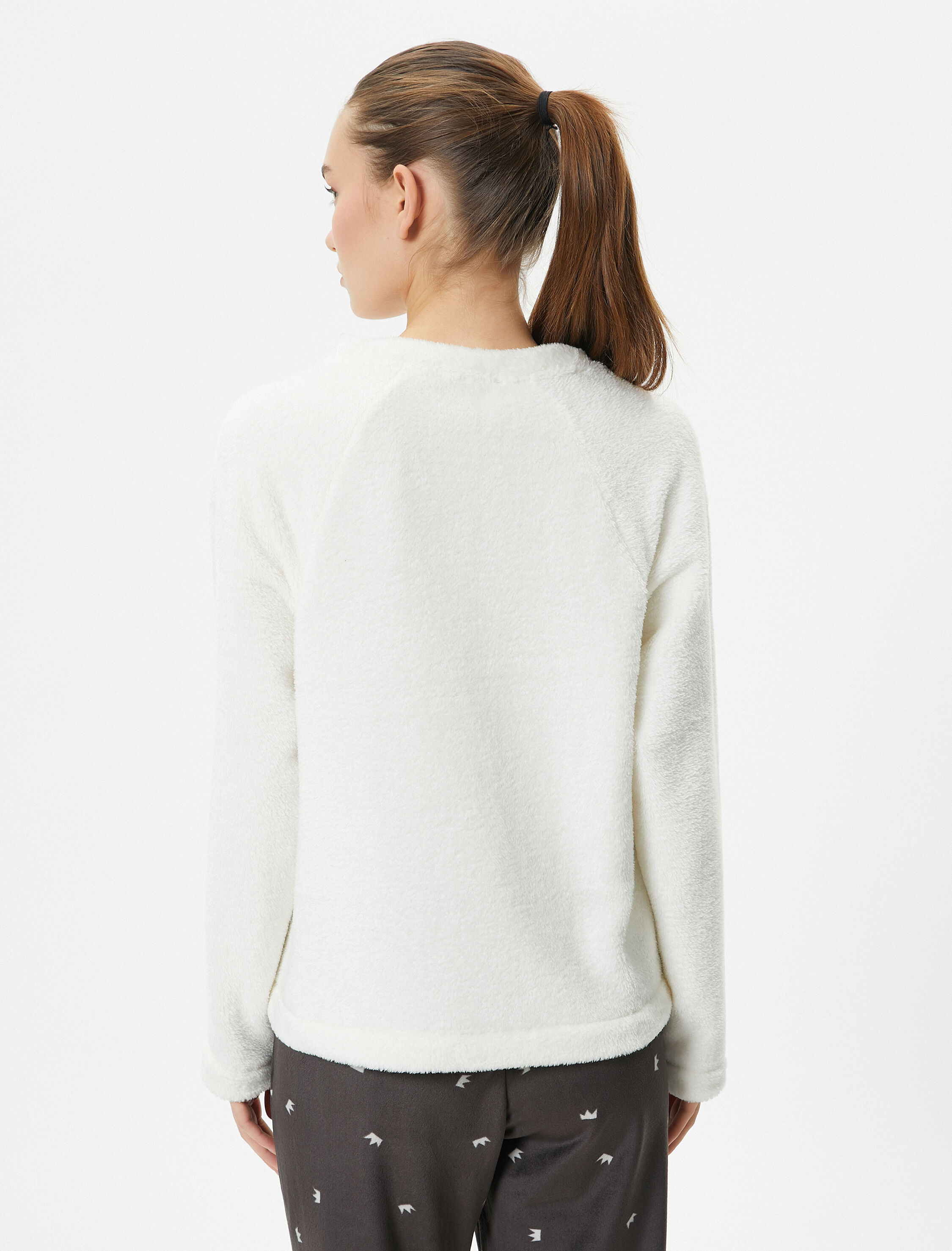   Polar Pijama Üstü Kedi Figürlü Uzun Kollu Bisiklet Yaka