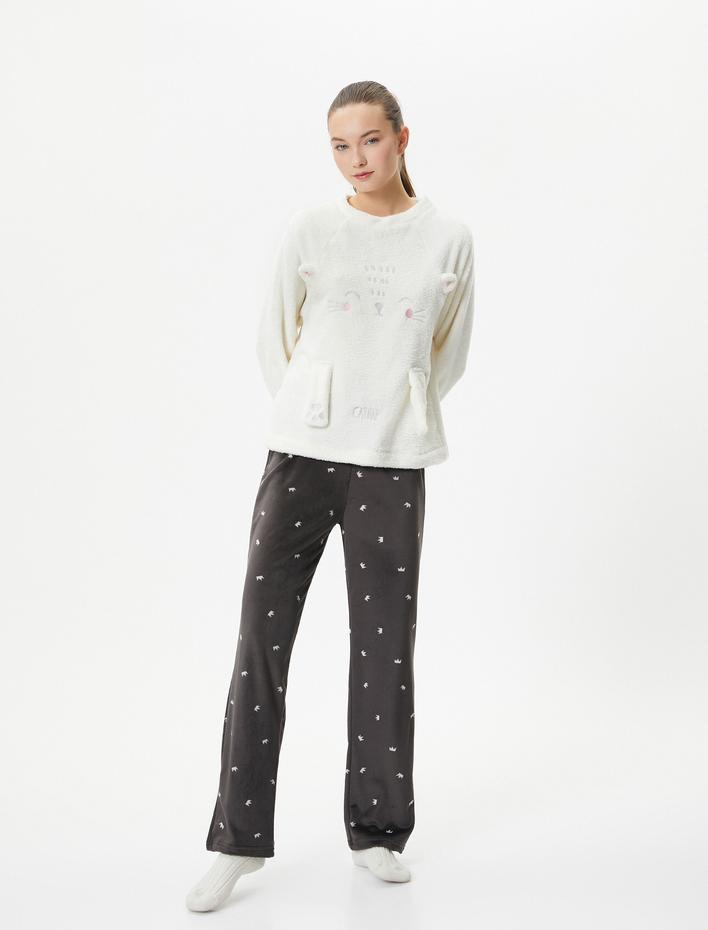  Polar Pijama Üstü Kedi Figürlü Uzun Kollu Bisiklet Yaka