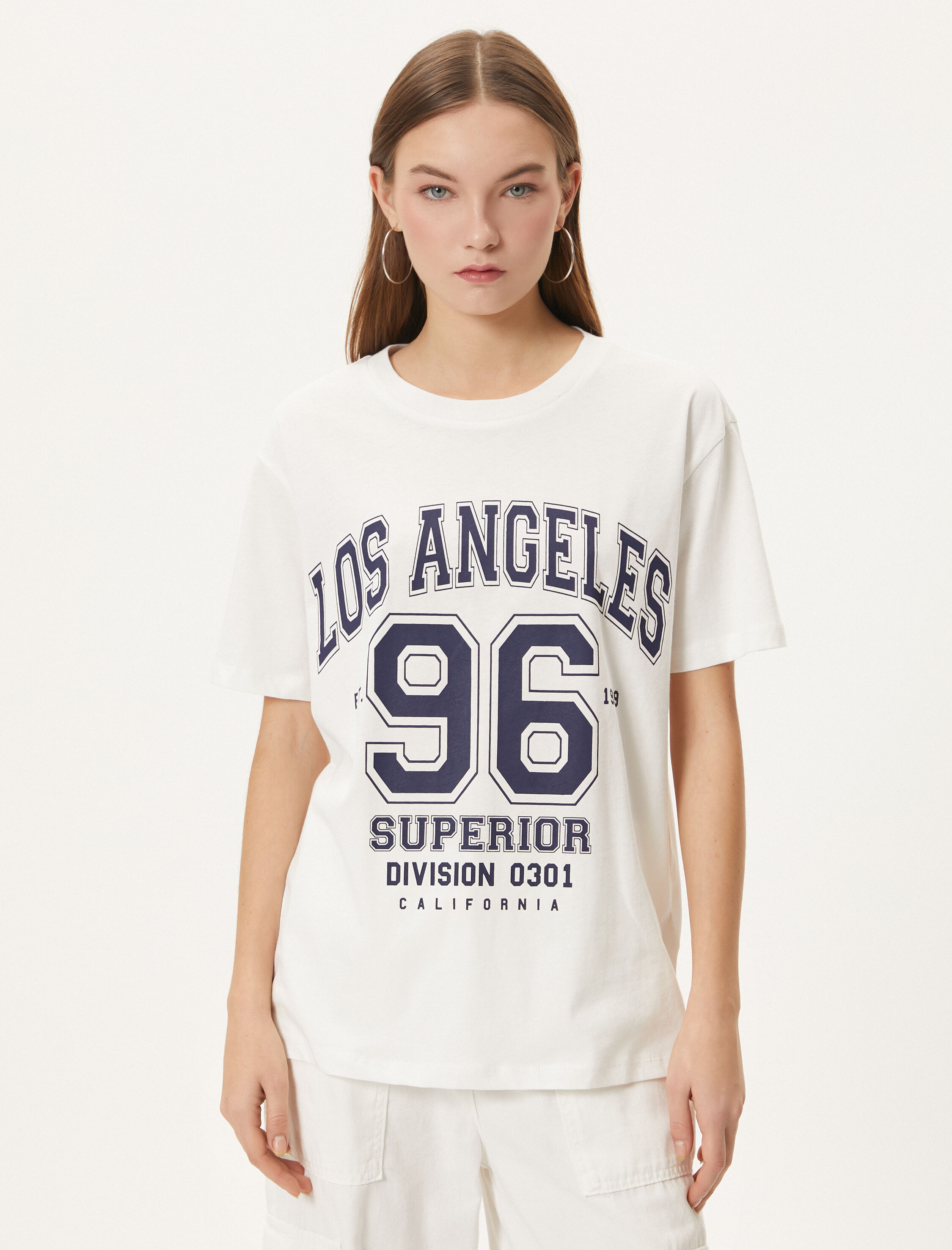   Kolej Tişört Rahat Kalıp Kısa Kollu Bisiklet Yaka Pamuklu