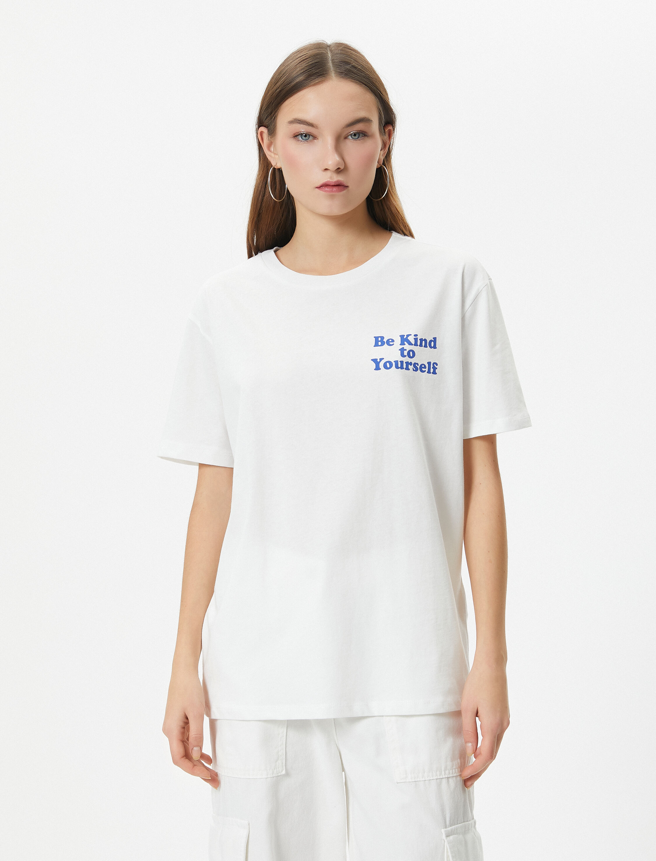   Arkası Baskılı Tişört Kısa Kollu Bisiklet Yaka Pamuklu Rahat Kalıp