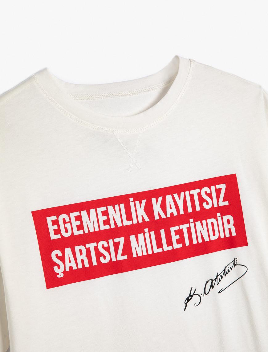  Erkek Çocuk Tişört Atatürk İmza Baskılı Kısa Kollu Pamuklu