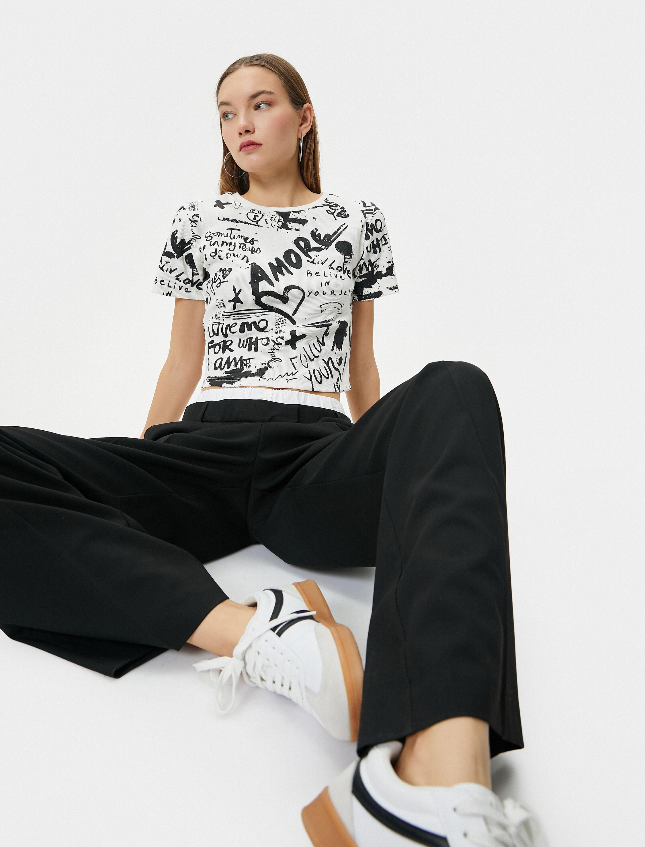   Crop Tişört Baskılı Ribanalı Kısa Kollu Bisiklet Yaka Pamuklu