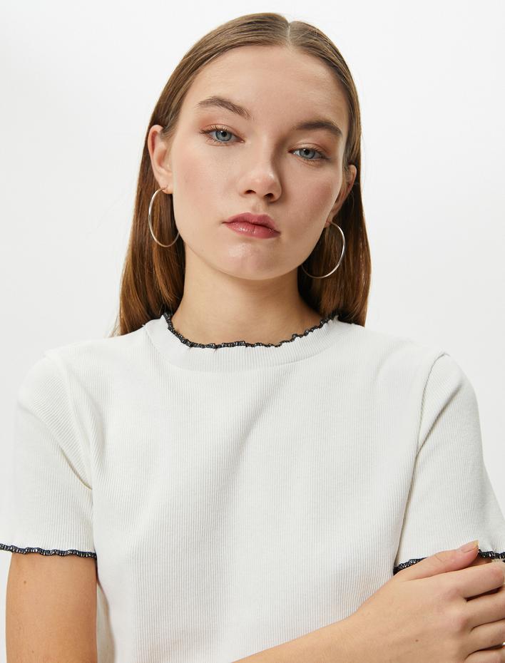  Dik Yaka Tişört Fitilli Kısa Kollu Pamuklu Slim Fit