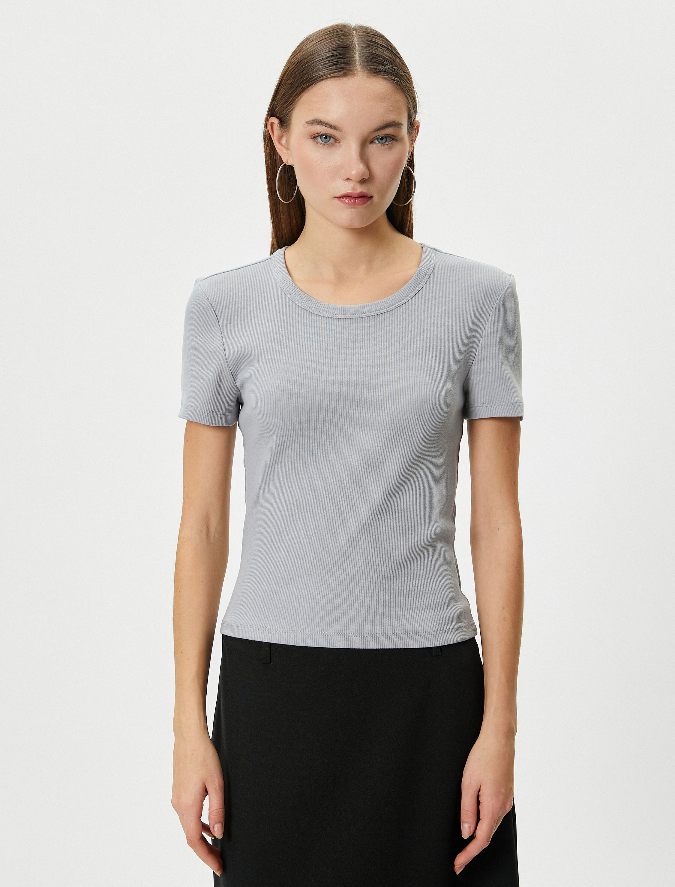   Basic Tişört Slim Fit Ribanalı Kısa Kollu Bisiklet Yaka Pamuklu