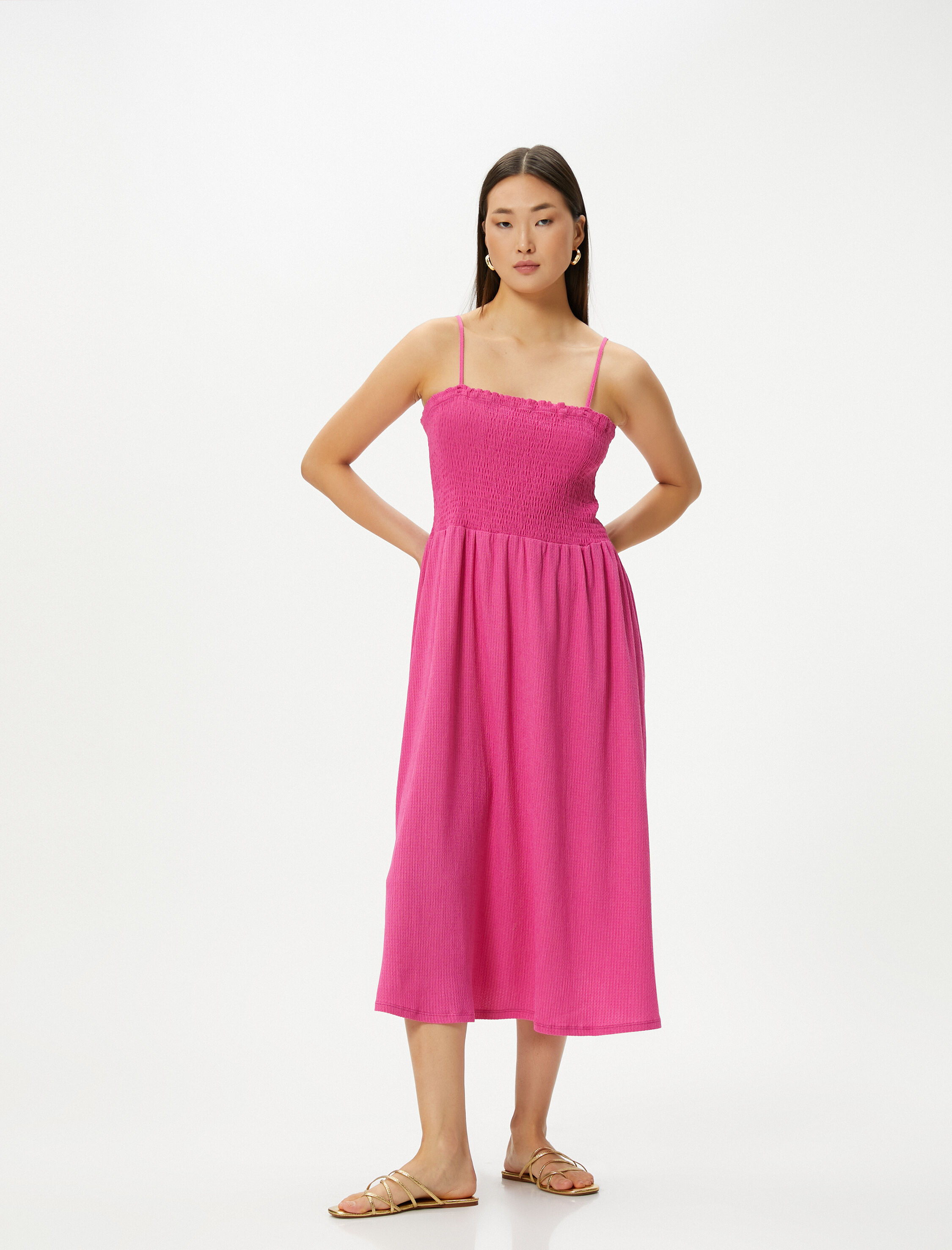   Askılı Midi Elbise Gipeli Kare Yaka