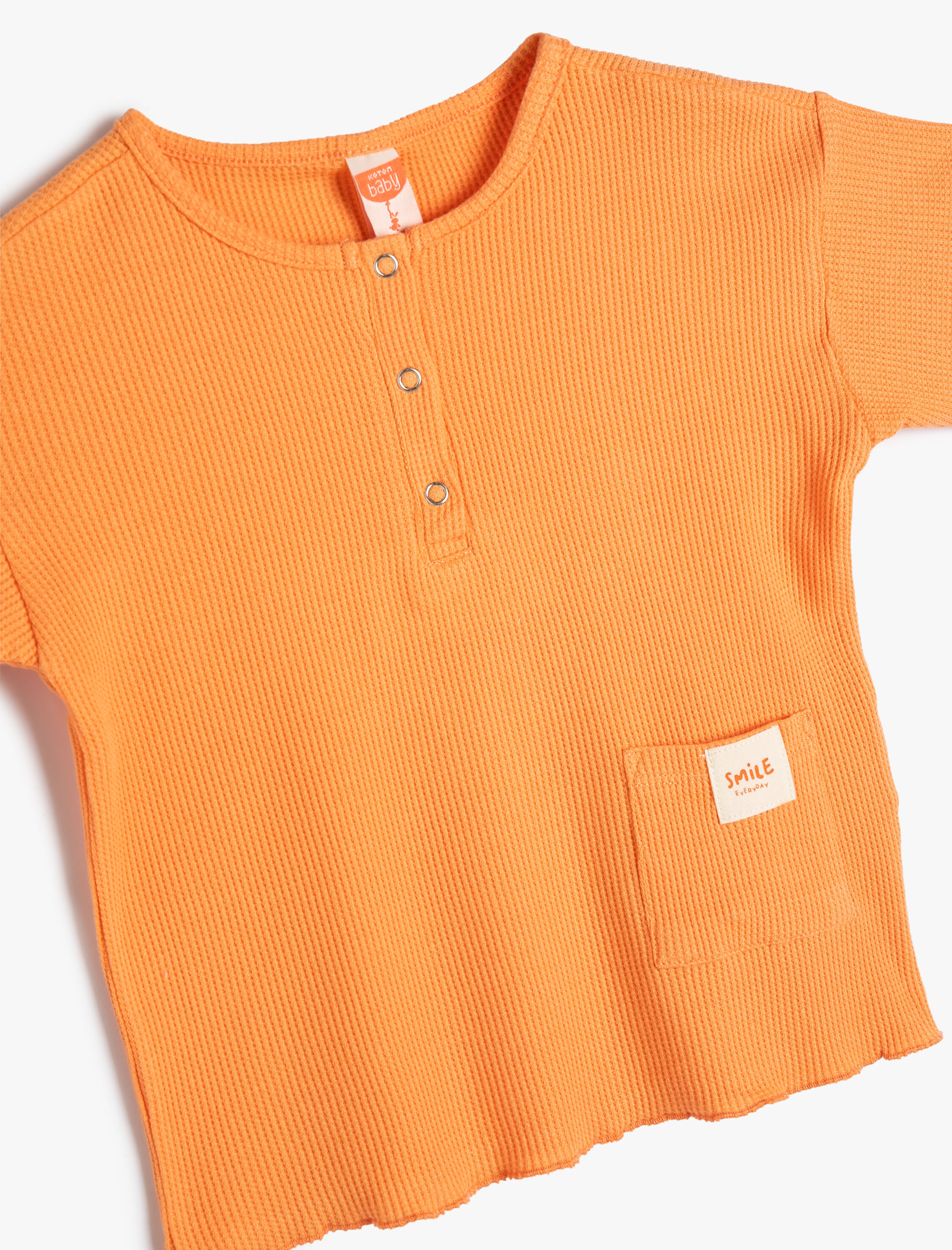  Kız Bebek Tişört Çıtçıt Düğme Detaylı Yuvarlak Yaka Kısa Kollu