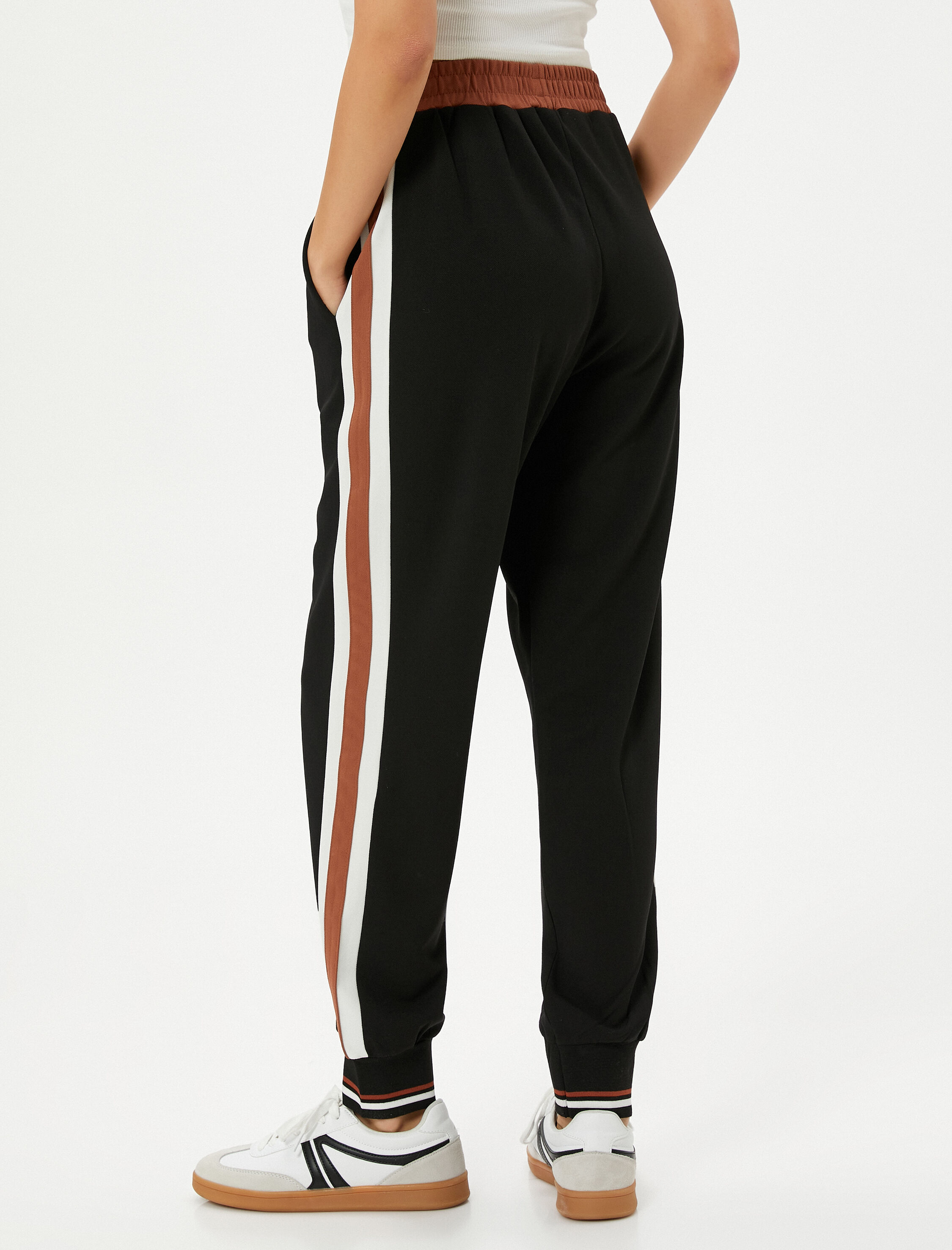   Jogger Eşofman Altı Cep Detaylı Beli Paçası Lastikli