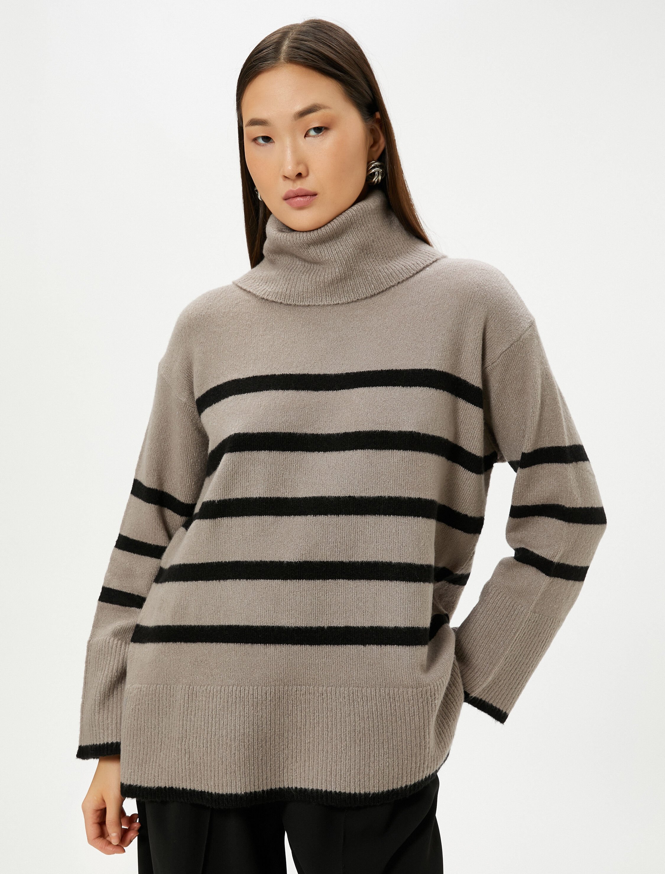   Oversize Boğazlı Kazak Triko Uzun Kollu Ribanalı