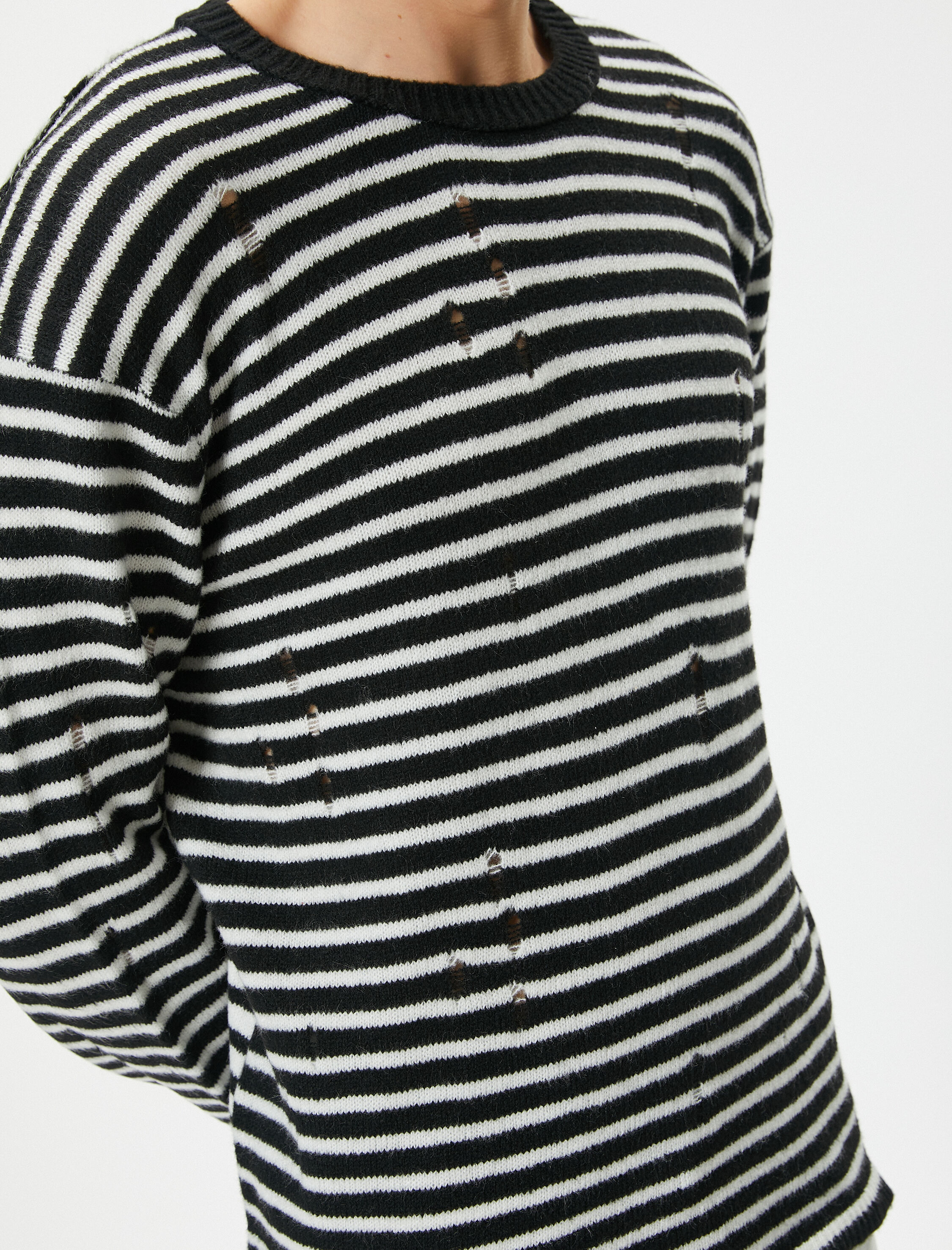   Yırtık Kazak Triko Bisiklet Yaka Uzun Kollu