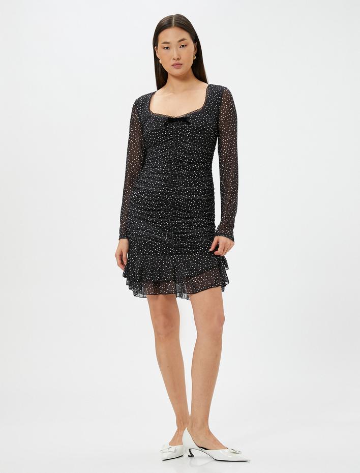  Puantiyeli Elbise Fırfırlı Drapeli Uzun Kollu Kare Yaka Fiyonk Detaylı