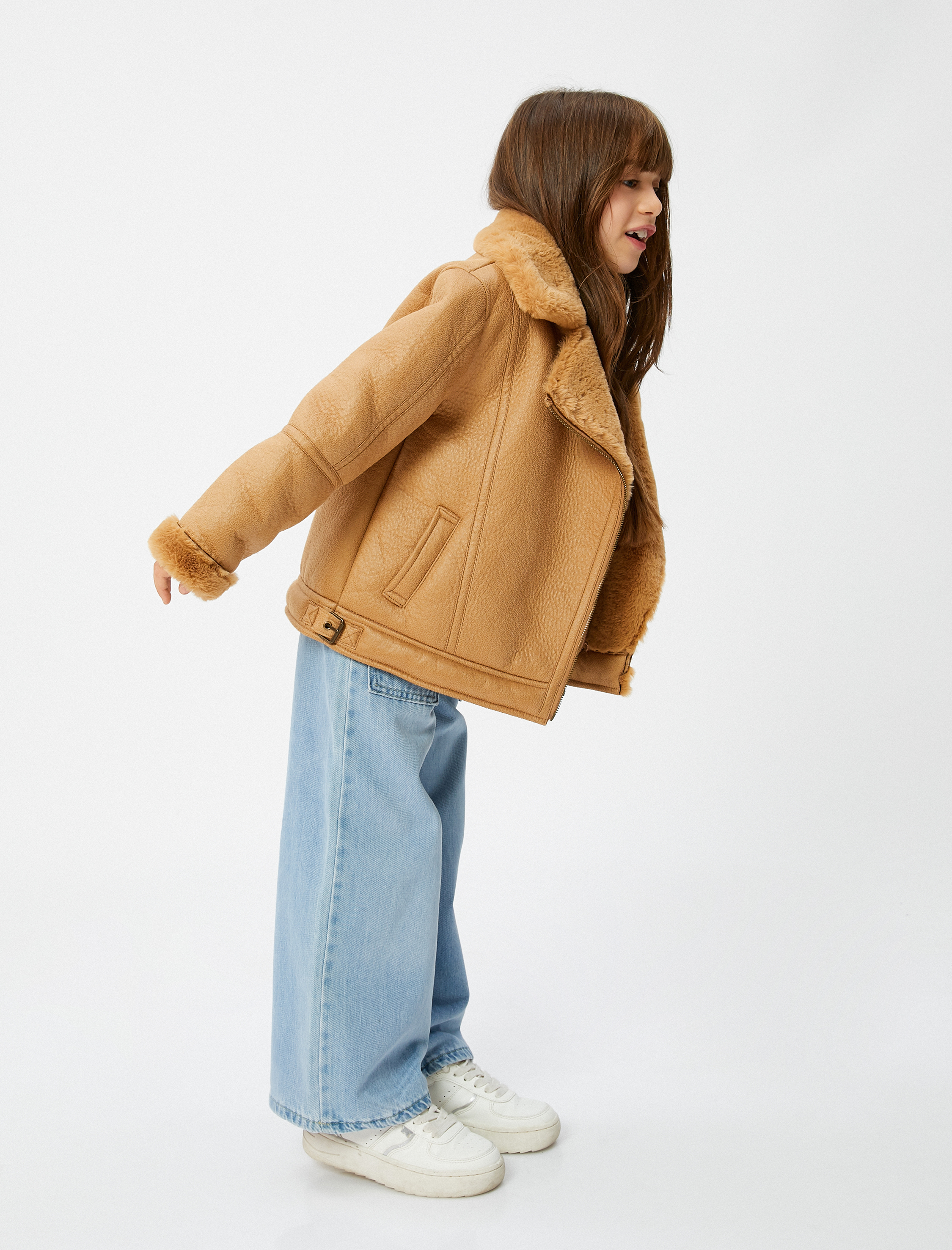  Kız Çocuk Biker Ceket Deri Görünümlü Suni Kürk Yaka Detaylı Fermuarlı