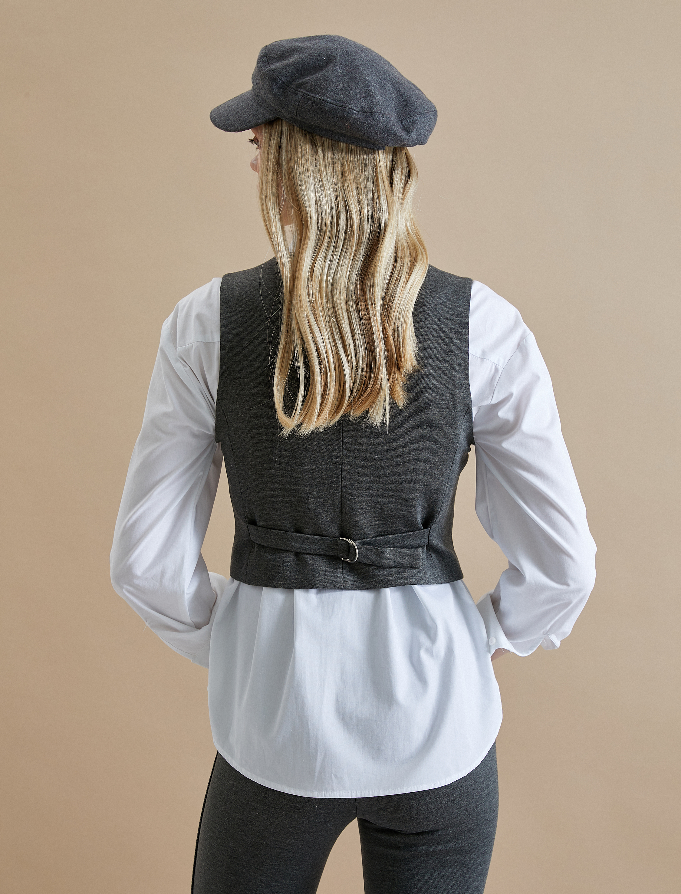   Koton X Şahika Ercümen - Düğmeli Crop Yelek