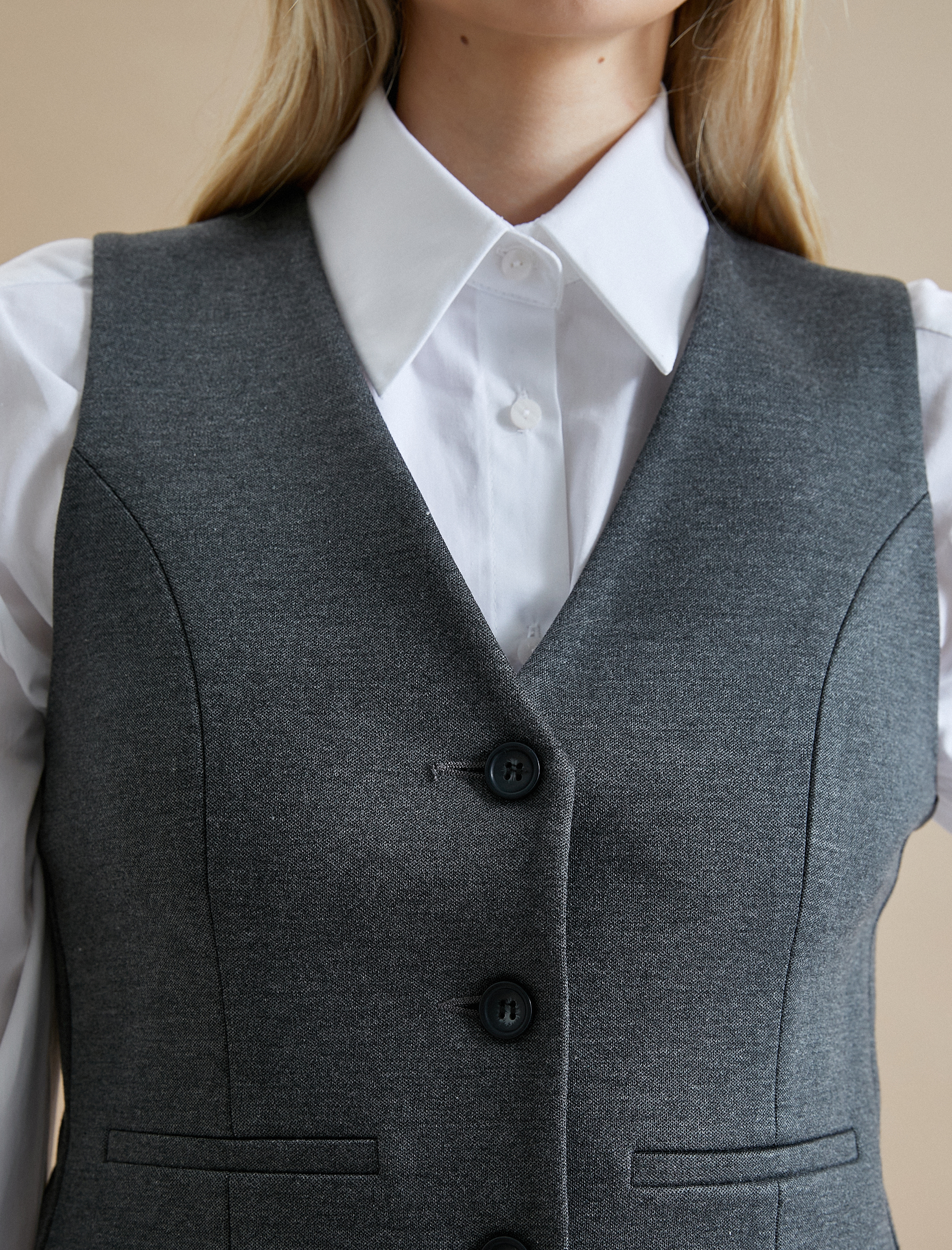   Koton X Şahika Ercümen - Düğmeli Crop Yelek