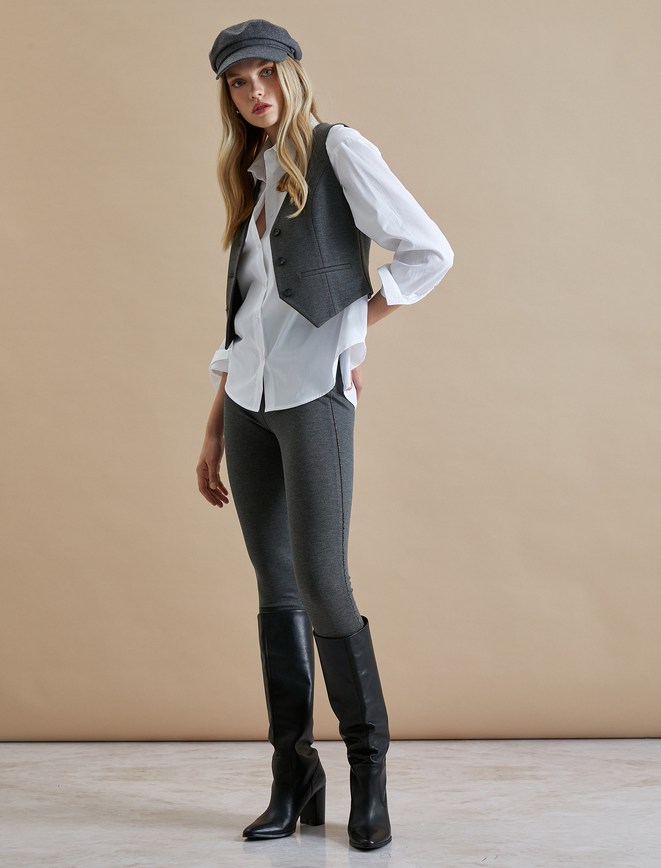   Koton X Şahika Ercümen - Düğmeli Crop Yelek