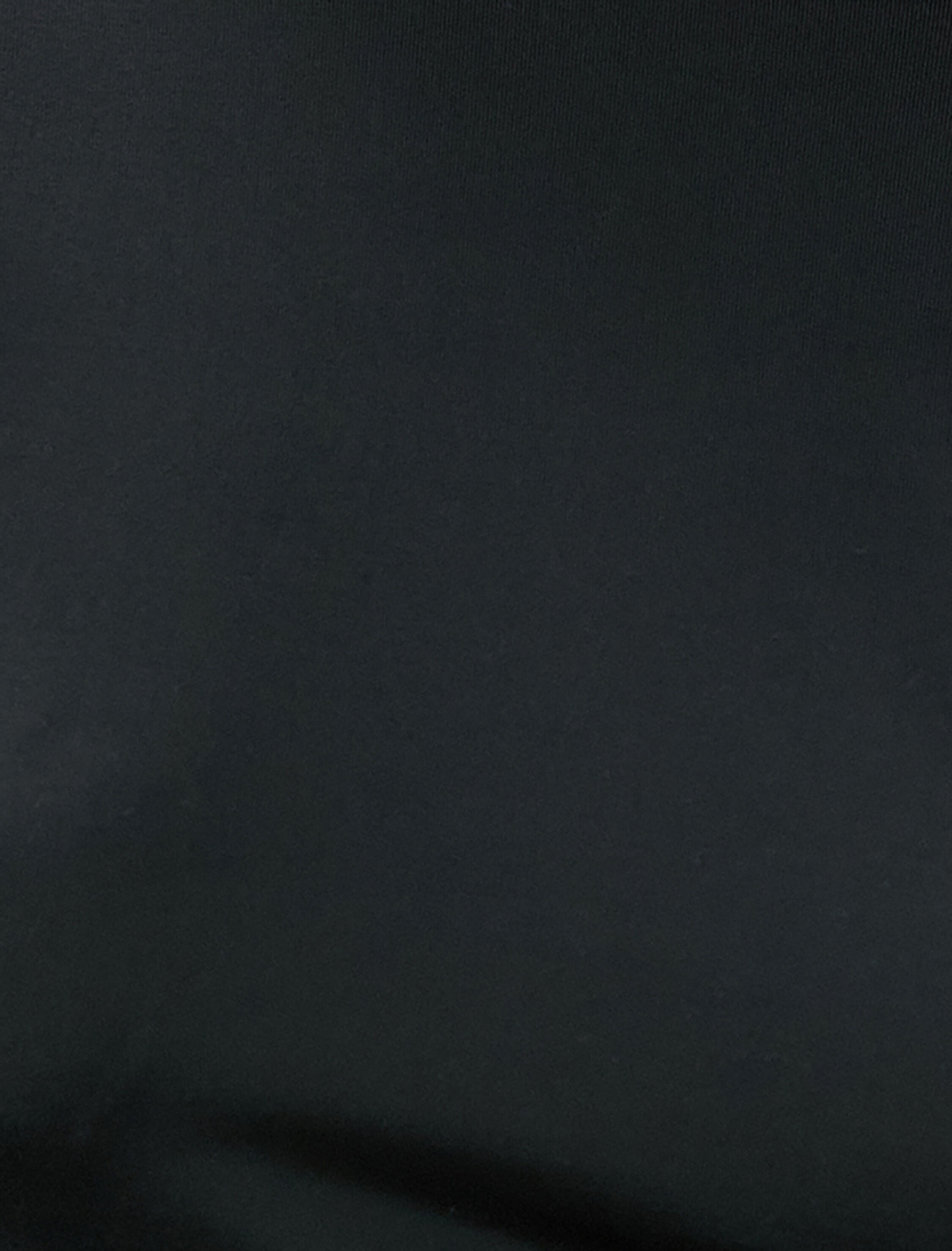   Arkası Pencere Detaylı Crop Tişört Uzun Kollu Bisiklet Yaka Slim Fit