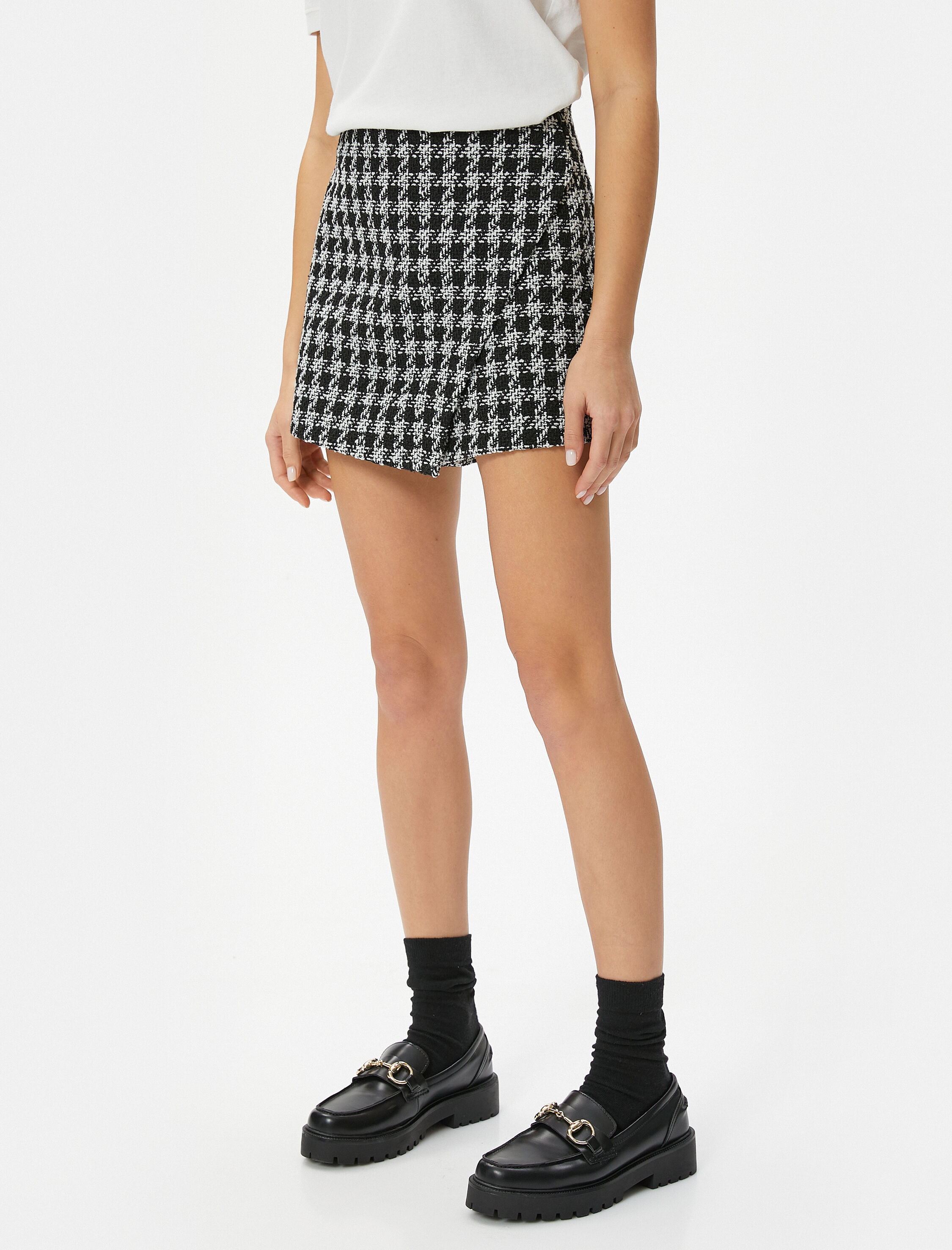   Tüvit Şort Etek Kruvaze Mini Boy Standart Bel