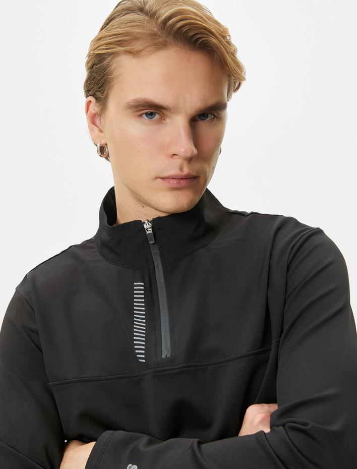  Spor Sweatshirt Yarım Fermuarlı Dik Yaka Baskılı