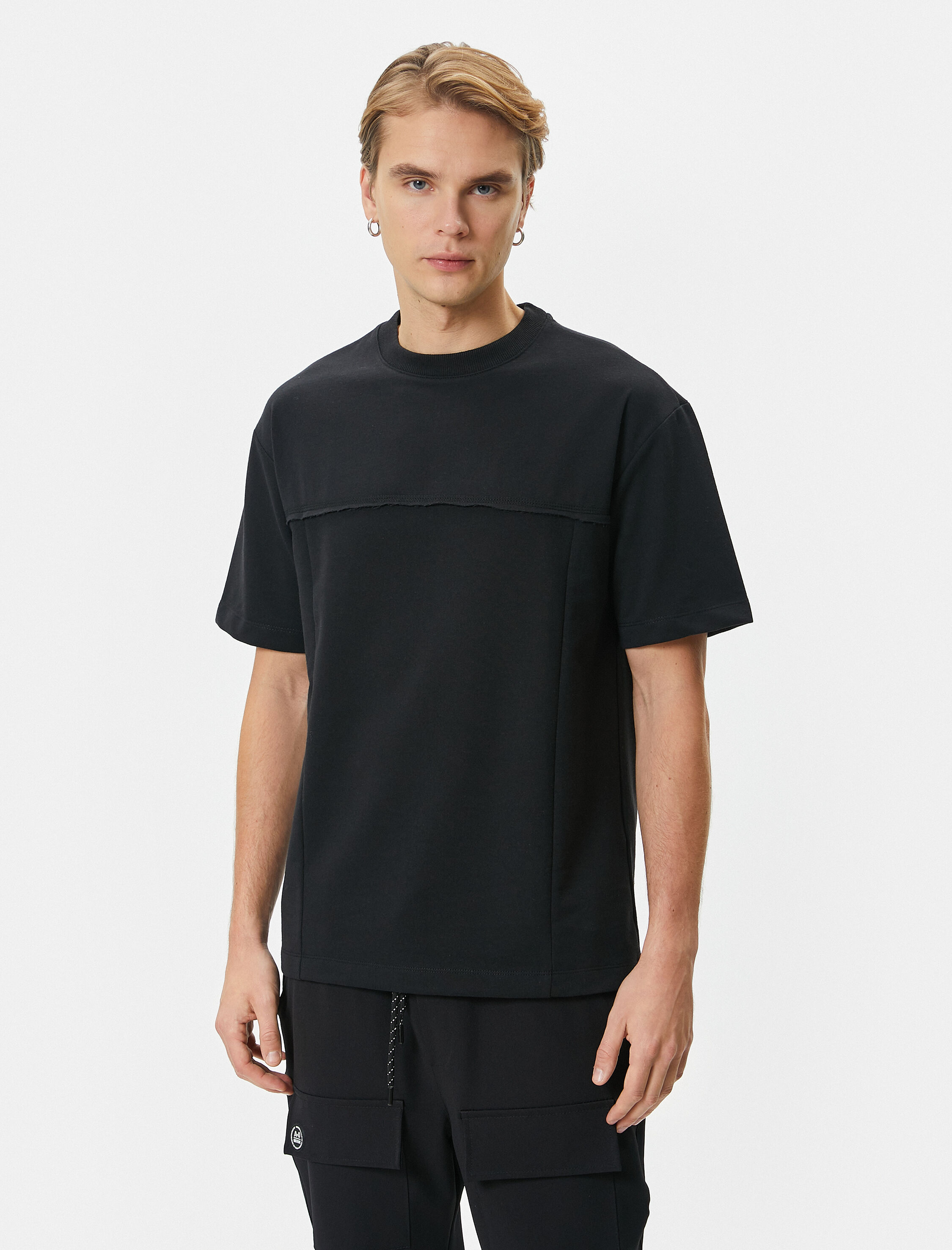   Oversize Tişört Dikiş Detaylı Bisiklet Yaka Kısa Kollu