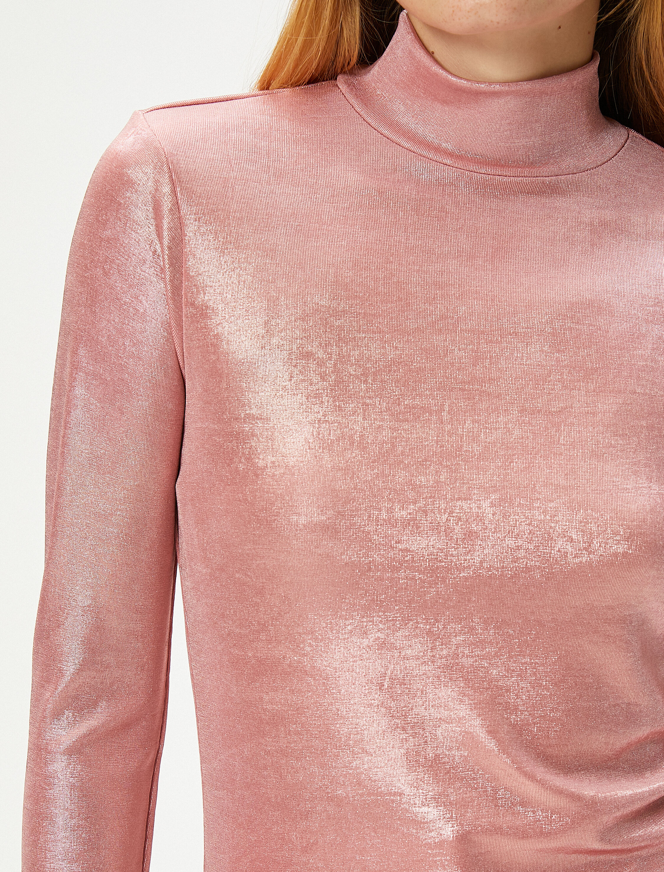   Uzun Kollu Tişört Dik Yaka Metalik