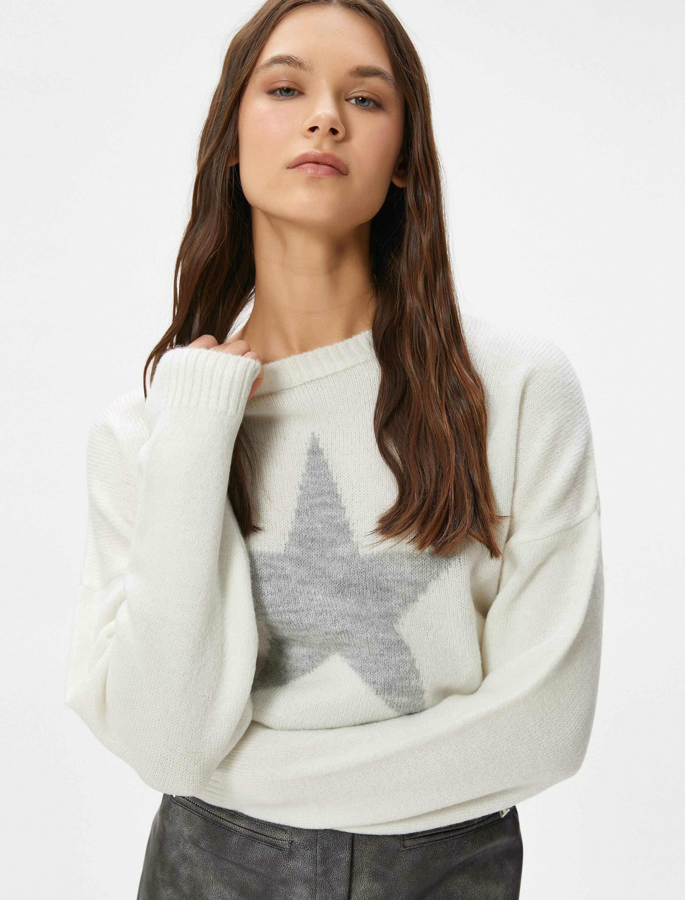 Triko Kazak Yumuşak Dokulu Yıldız Desenli Uzun Kollu