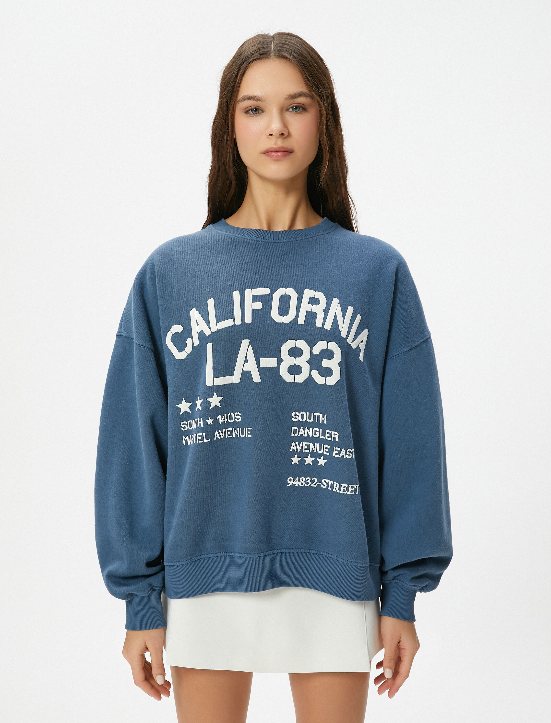   Şardonlu Kolej Sweatshirt Baskılı Uzun Kollu Bisiklet Yaka Rahat Kalıp